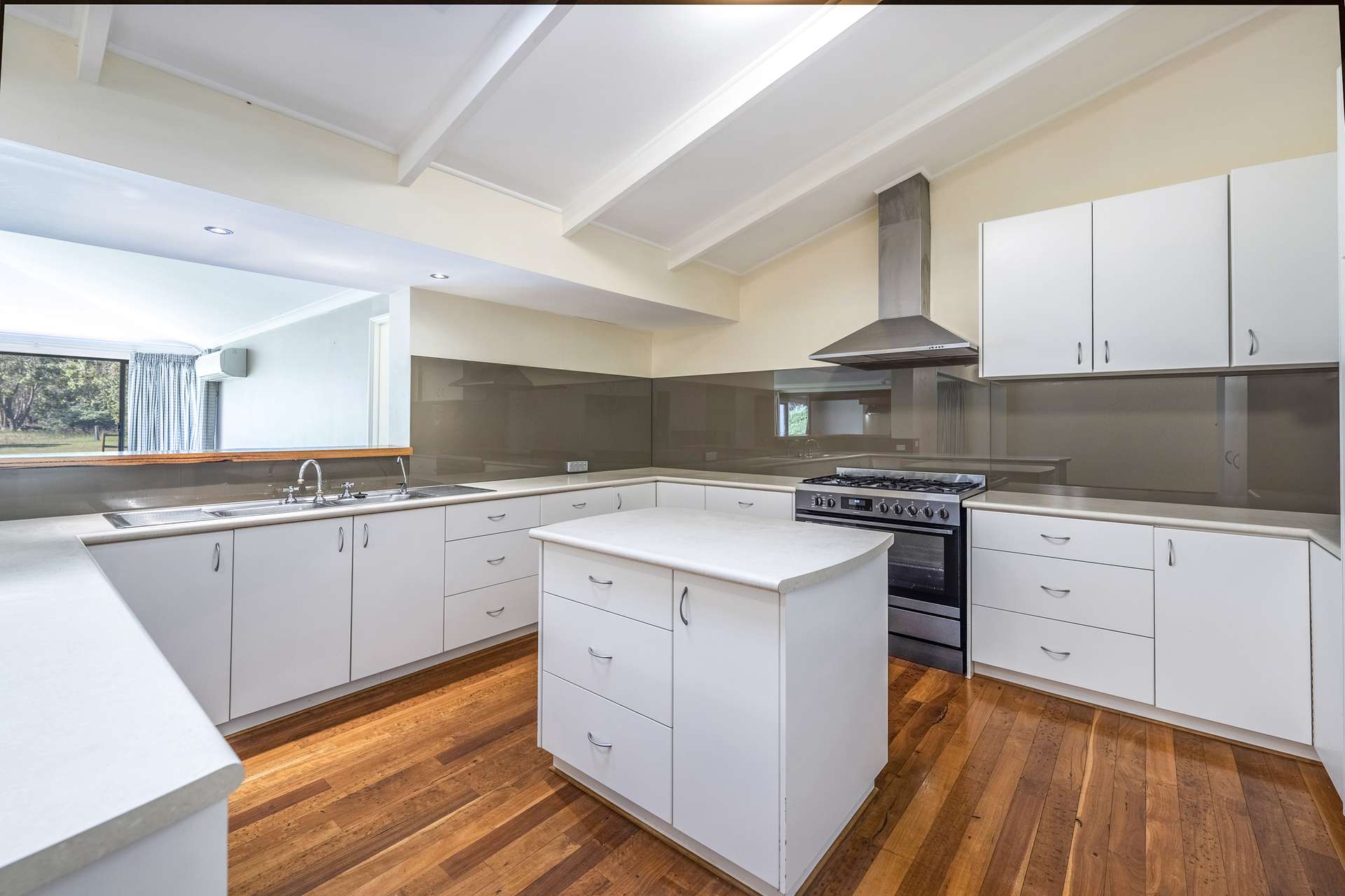 53 Marginata Road, Parklands For Sale by Farmbuy.com - image 4