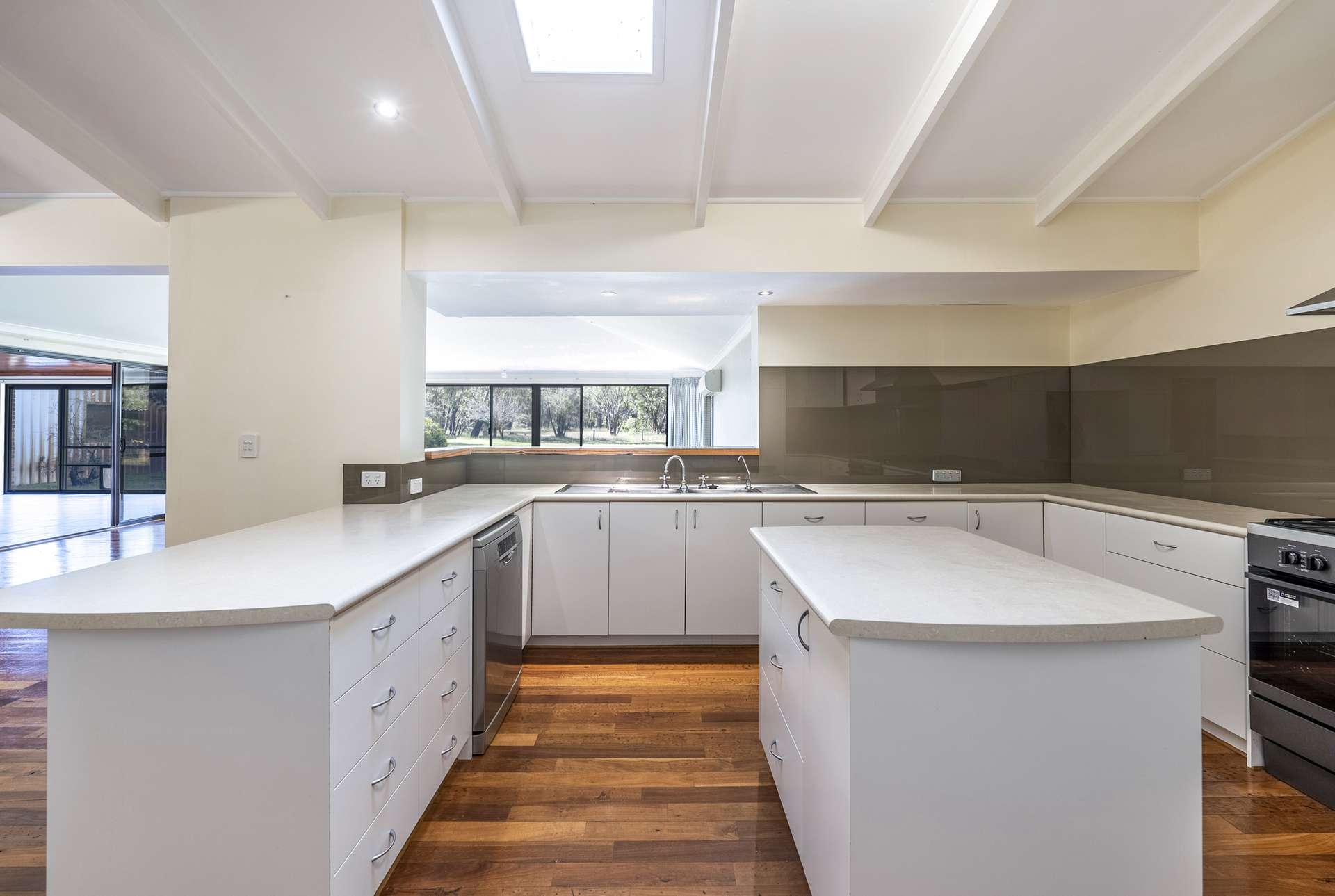 53 Marginata Road, Parklands For Sale by Farmbuy.com - image 5