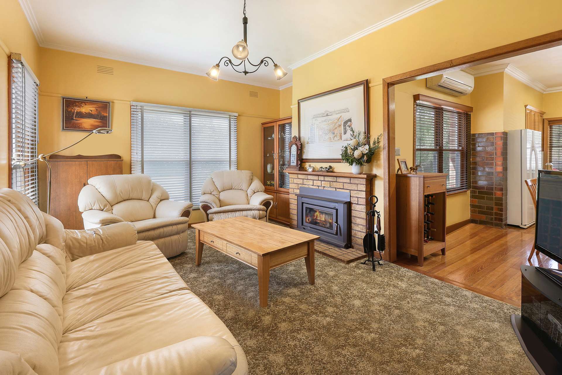 1585 Grassmere-Hexham Road, Woolsthorpe For Sale by Farmbuy.com - image 5