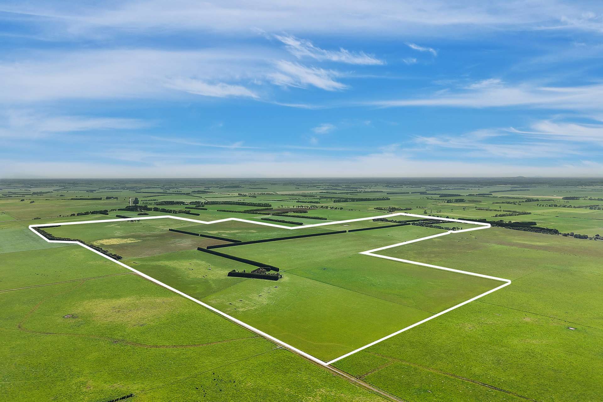 1585 Grassmere-Hexham Road, Woolsthorpe For Sale by Farmbuy.com - image 15