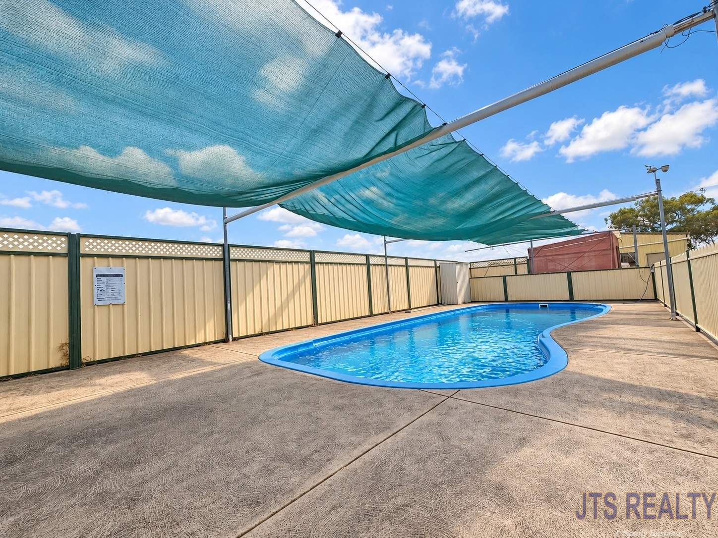 1370 New England Highway, Aberdeen For Sale by Farmbuy.com - image 4