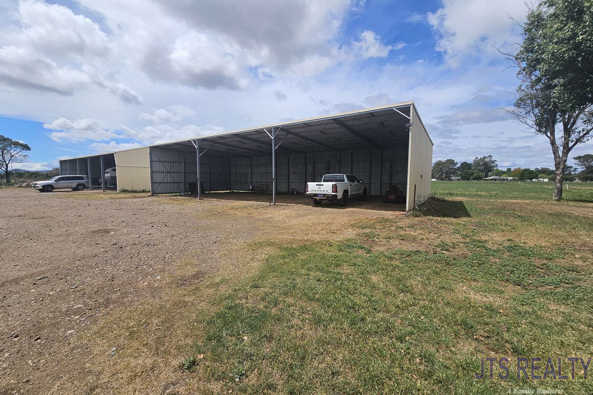 1370 New England Highway, Aberdeen For Sale by Farmbuy.com - image 16