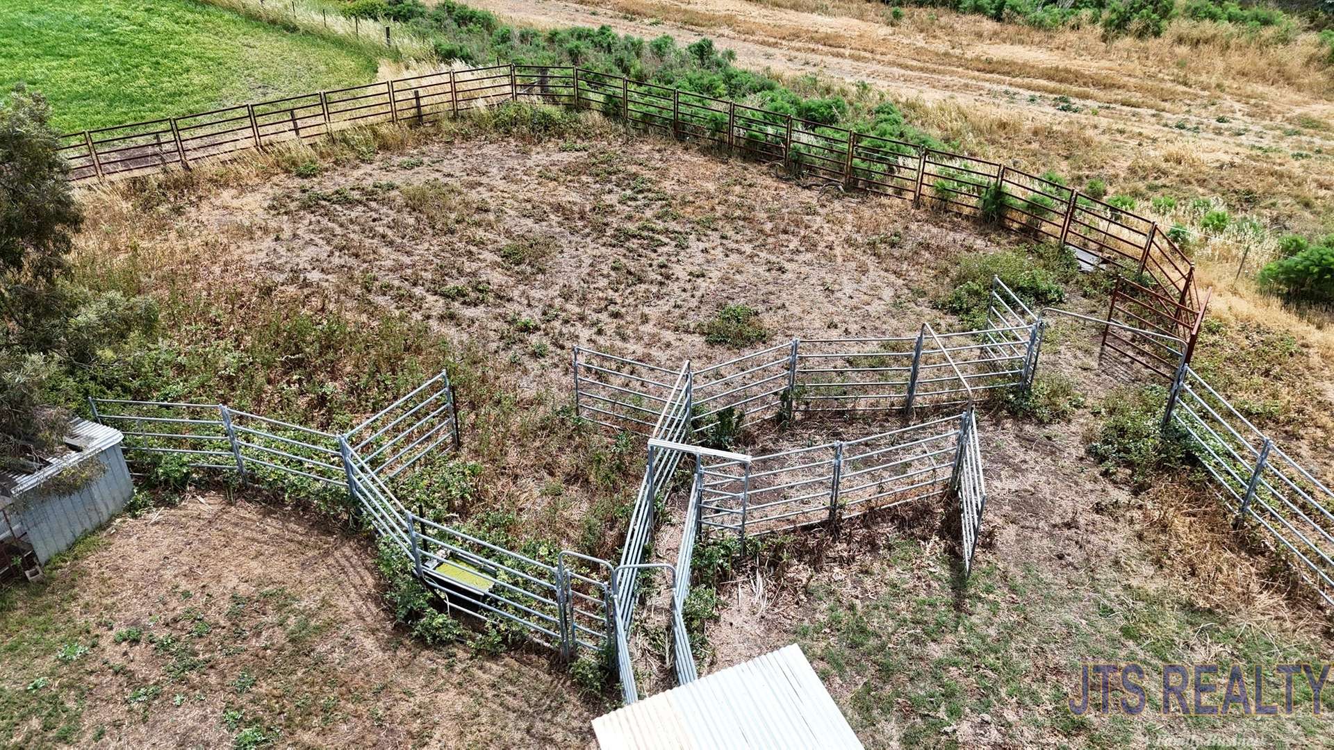 1370 New England Highway, Aberdeen For Sale by Farmbuy.com - image 14