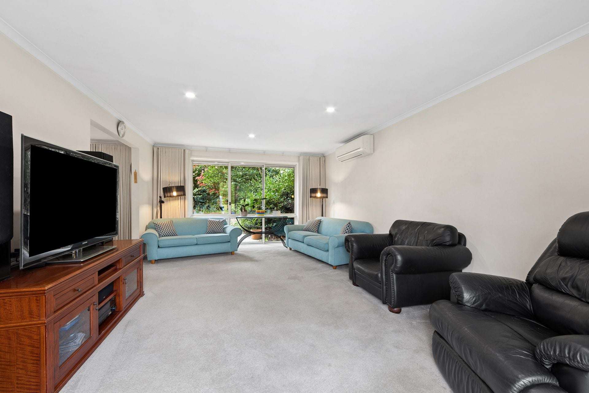 1205 Whittlesea Kinglake Road, Kinglake West For Sale by Farmbuy.com - image 7