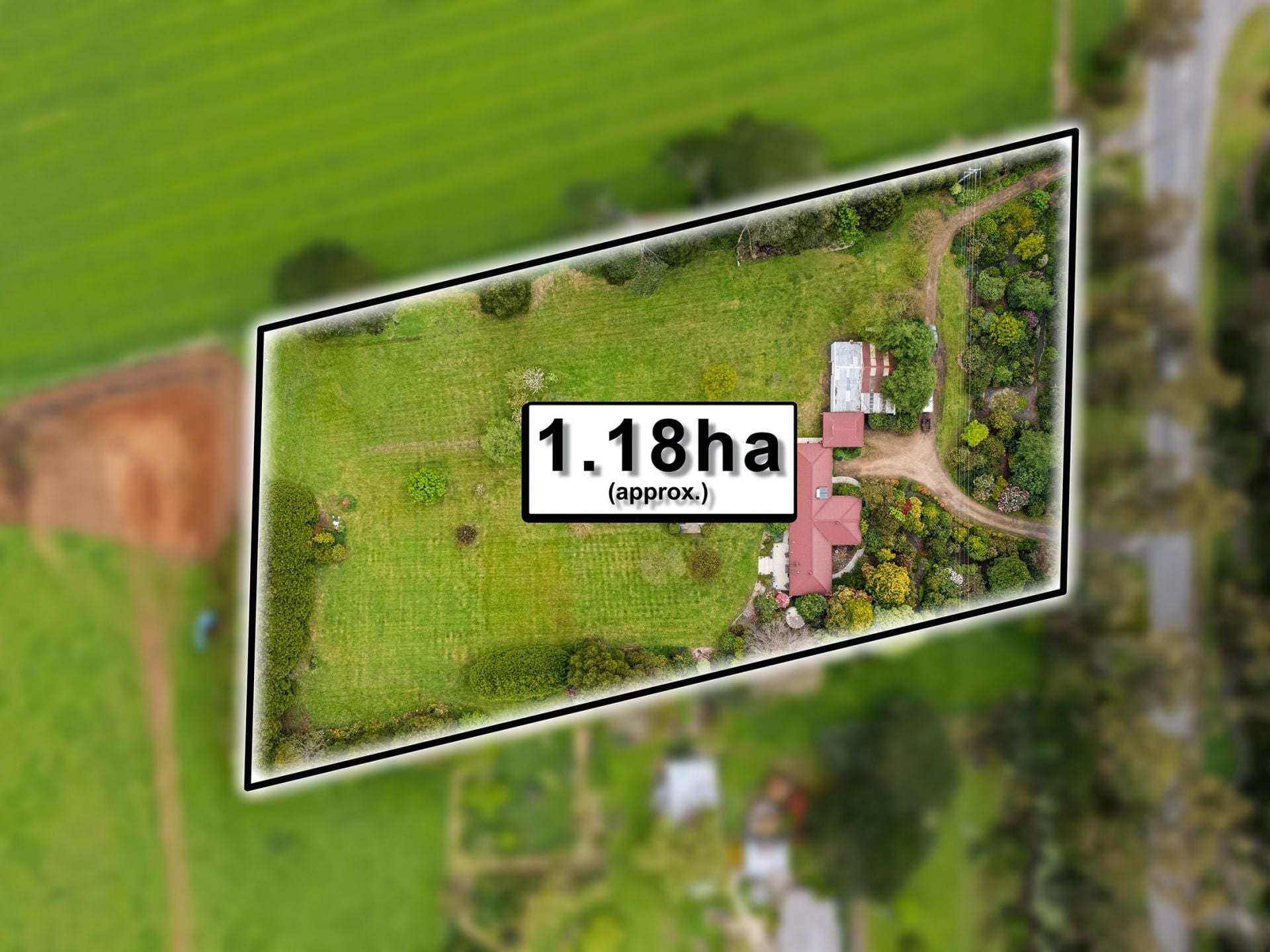 1205 Whittlesea Kinglake Road, Kinglake West For Sale by Farmbuy.com - image 1