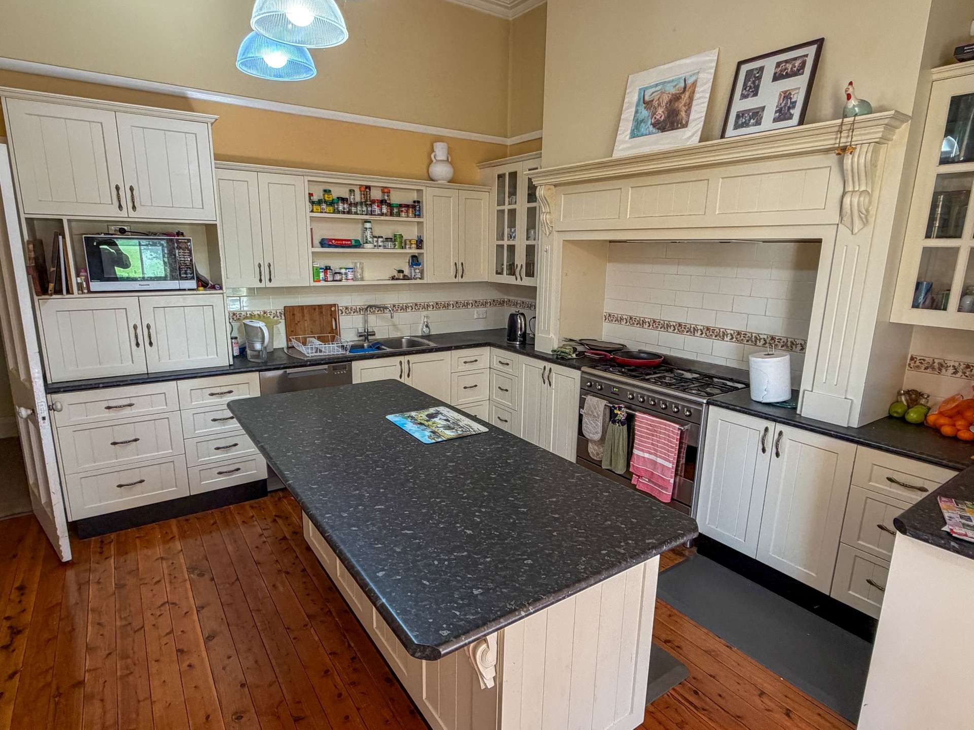 Cootamundra For Sale by Farmbuy.com - image 22