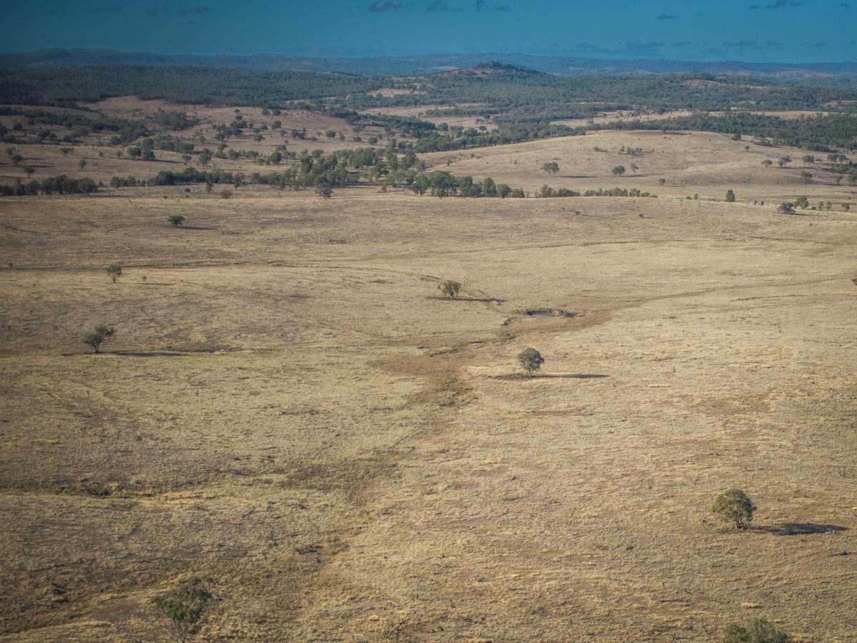 2403 Stanthorpe Inglewood Road, Stanthorpe For Sale by Farmbuy.com - image 2