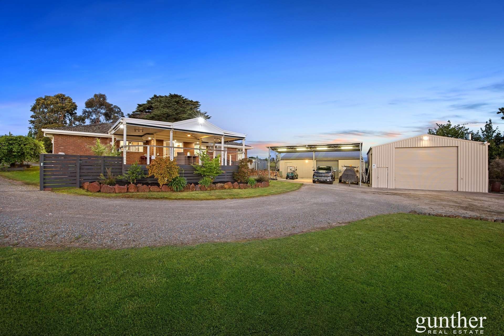 969 Healesville - Yarra Glen Road, Yarra Glen For Sale by Farmbuy.com - image 14