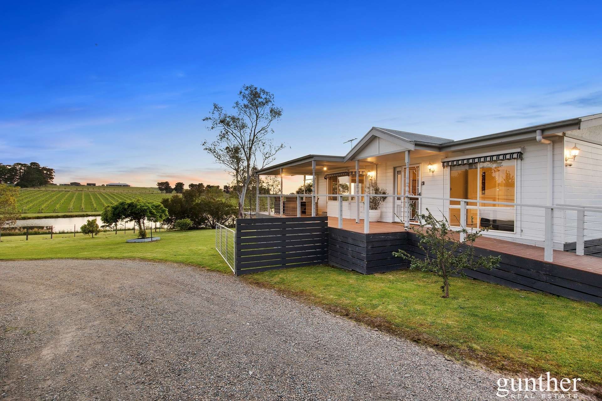 969 Healesville - Yarra Glen Road, Yarra Glen For Sale by Farmbuy.com - image 26
