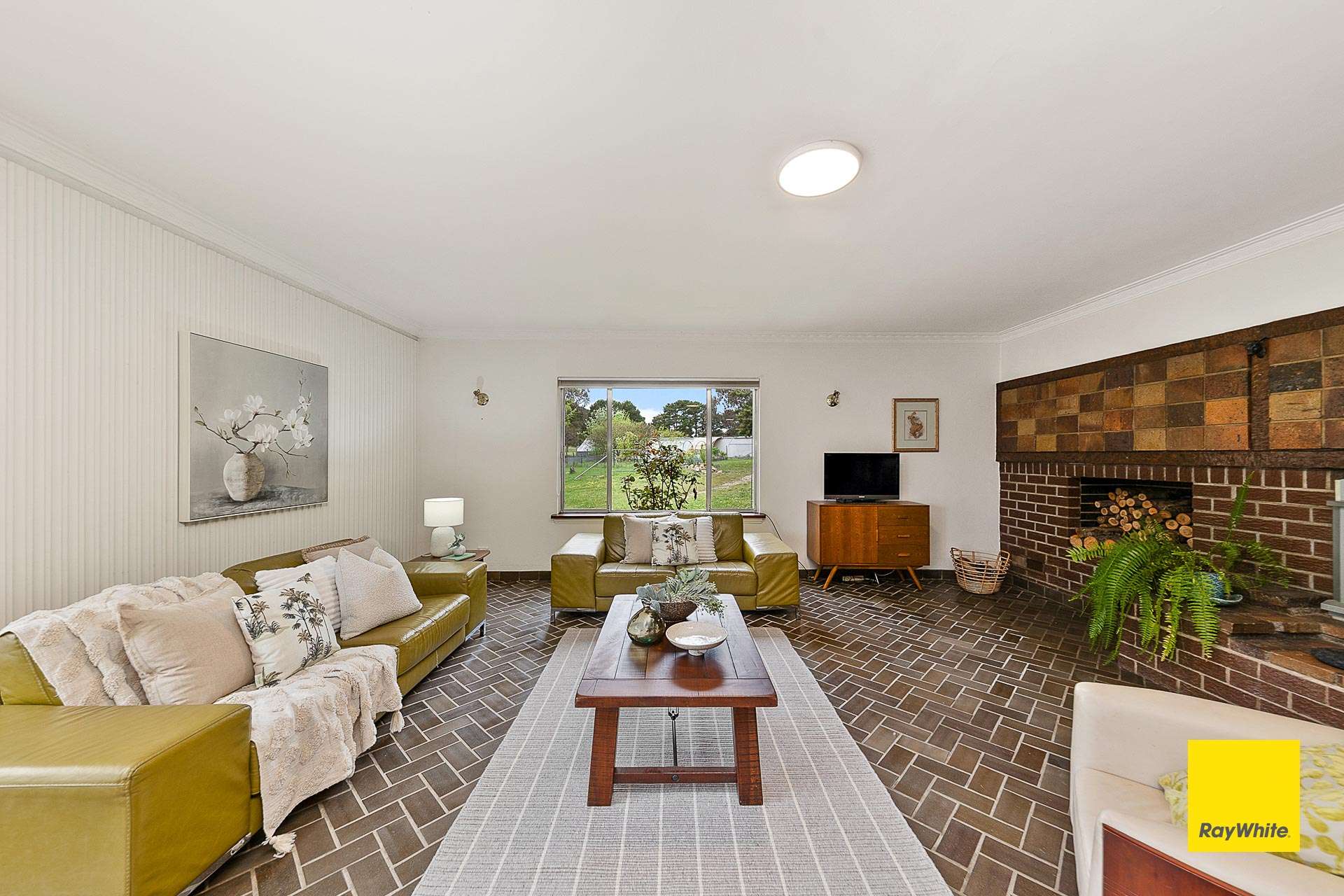 3837 Kings Highway, Bungendore For Sale by Farmbuy.com - image 2