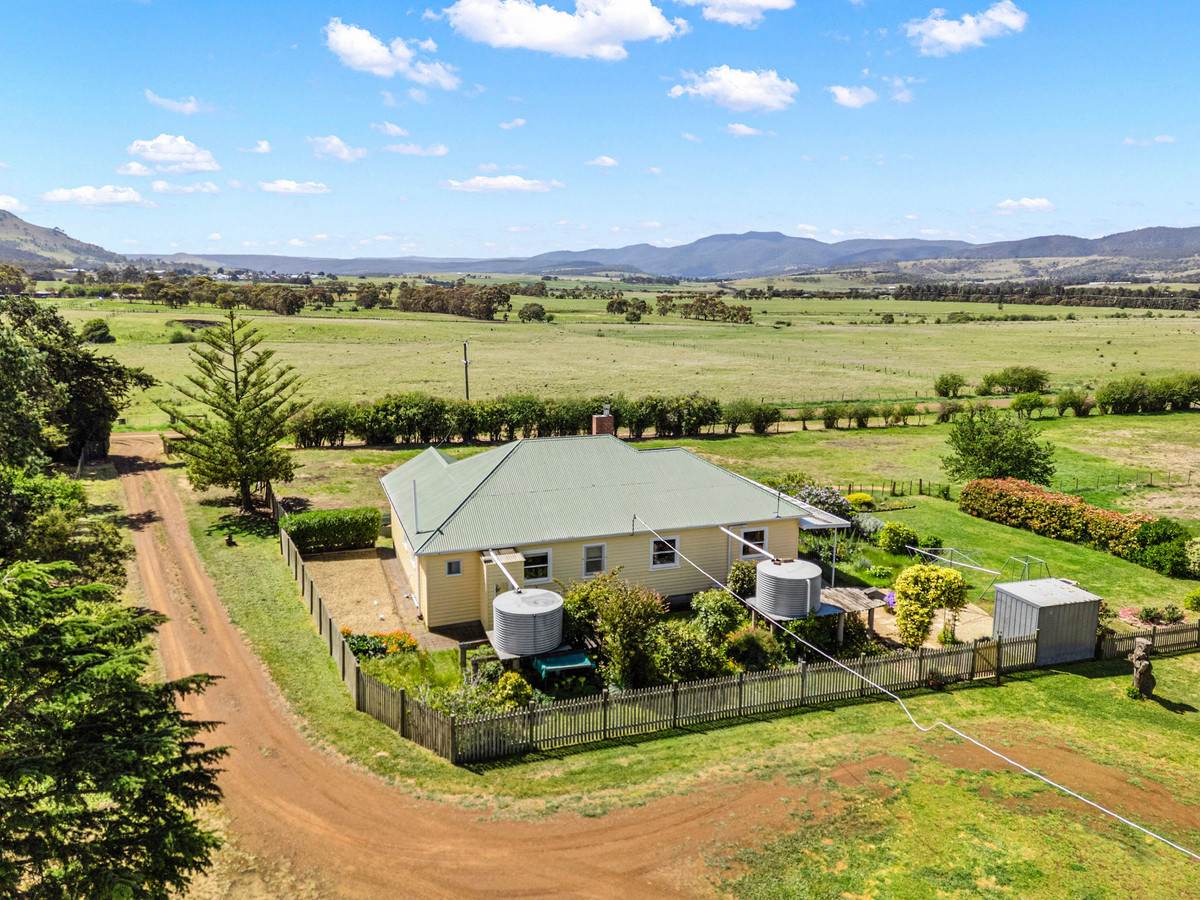 24 & 71 Enfield Lane, Campania For Sale by Farmbuy.com - image 5