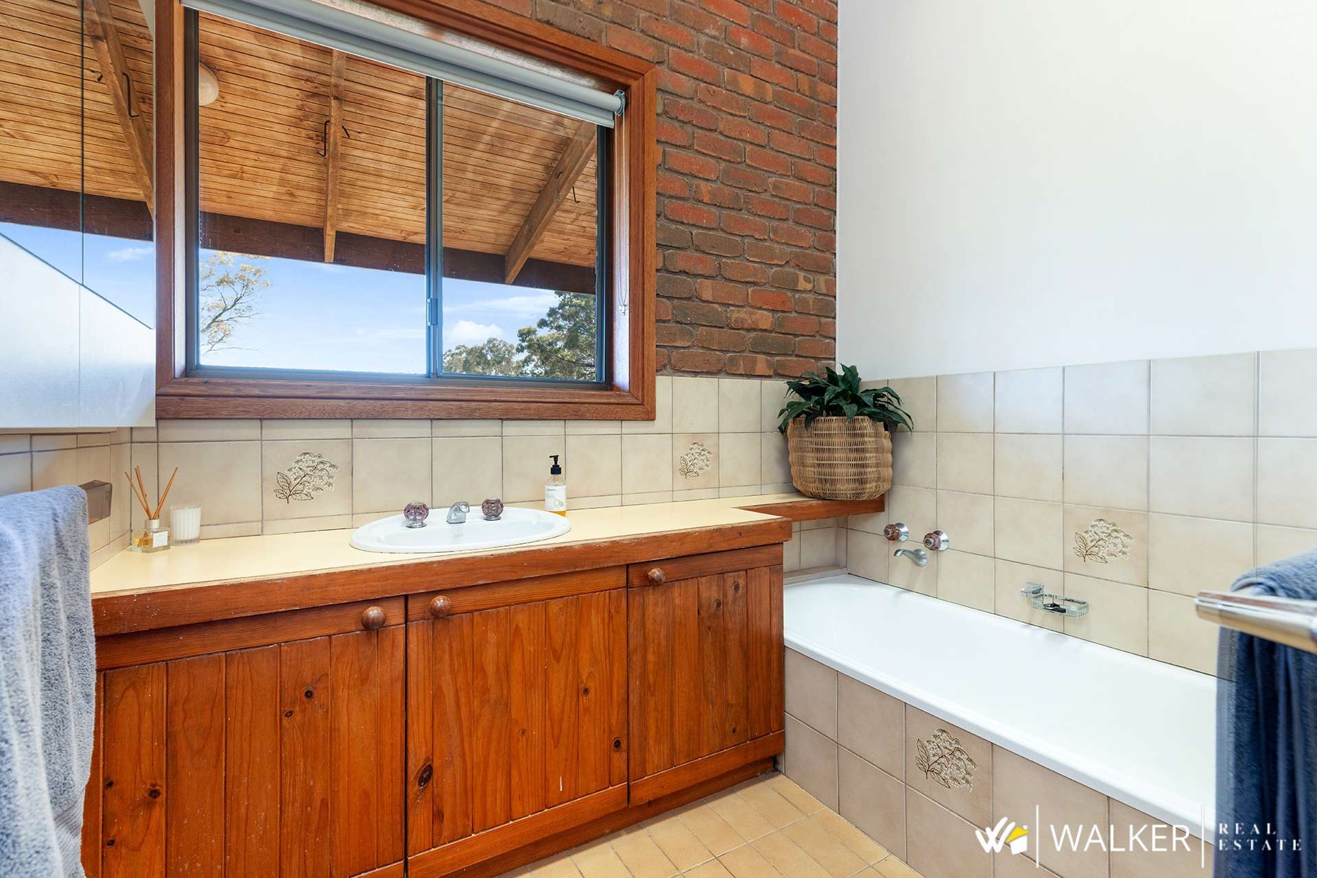 335 Andrews Road, Kyabram South For Sale by Farmbuy.com - image 4