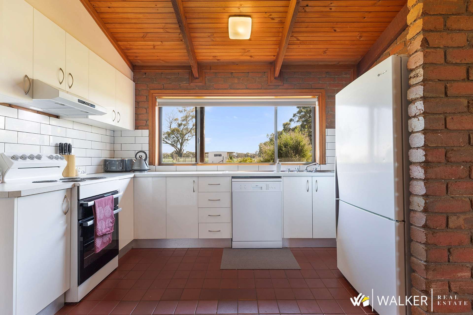 335 Andrews Road, Kyabram South For Sale by Farmbuy.com - image 2