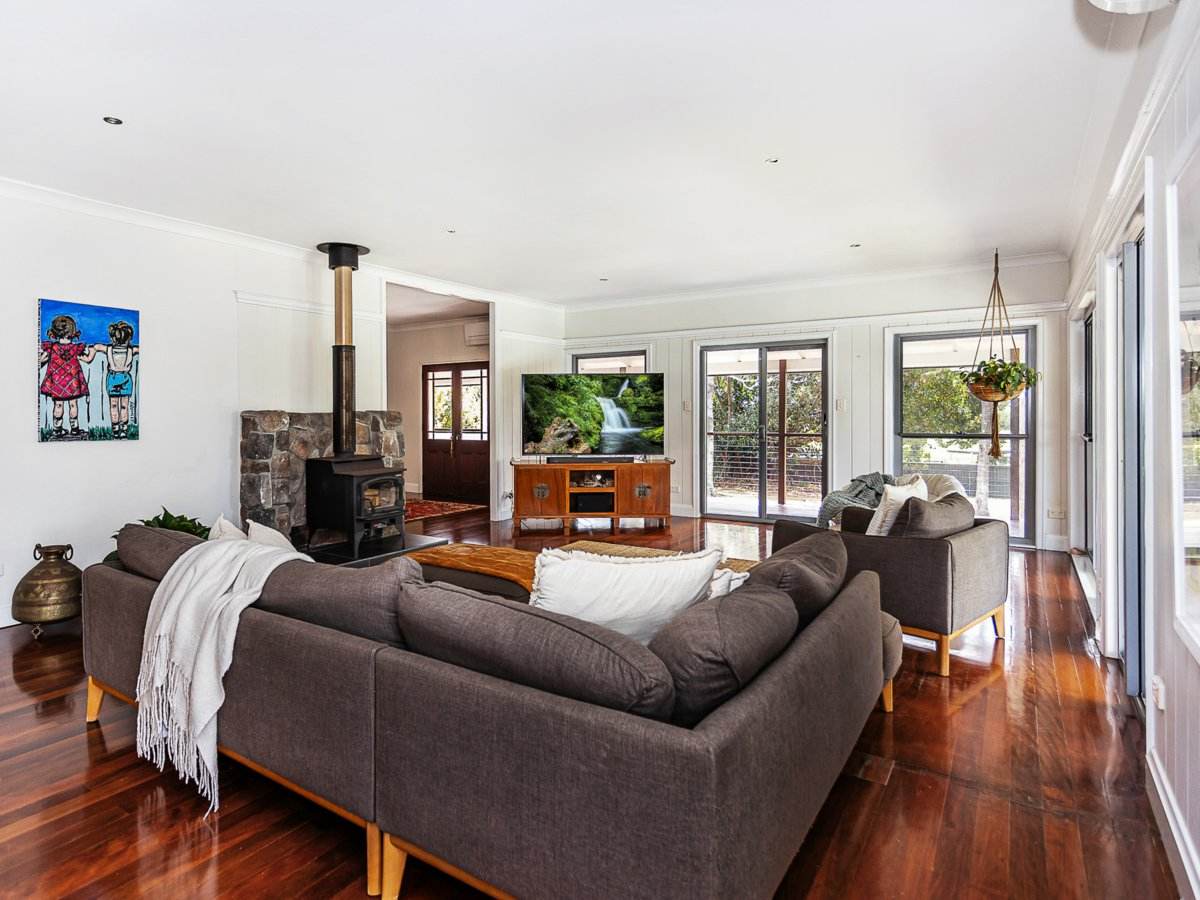 11 Worongary Road, Tallai Auction by Farmbuy.com - image 6