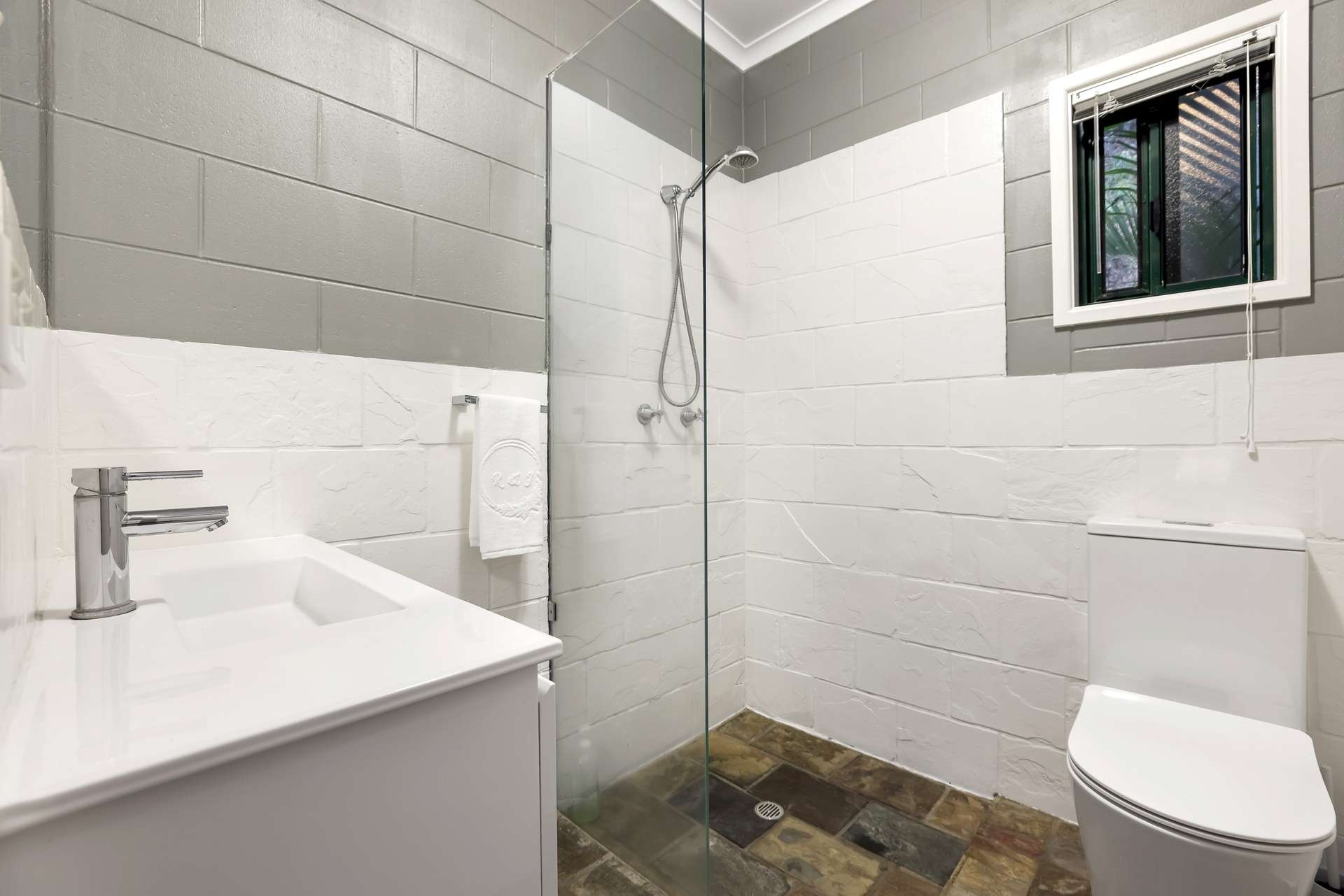 37-39 Jamieson Close, Gordonvale For Sale by Farmbuy.com - image 24