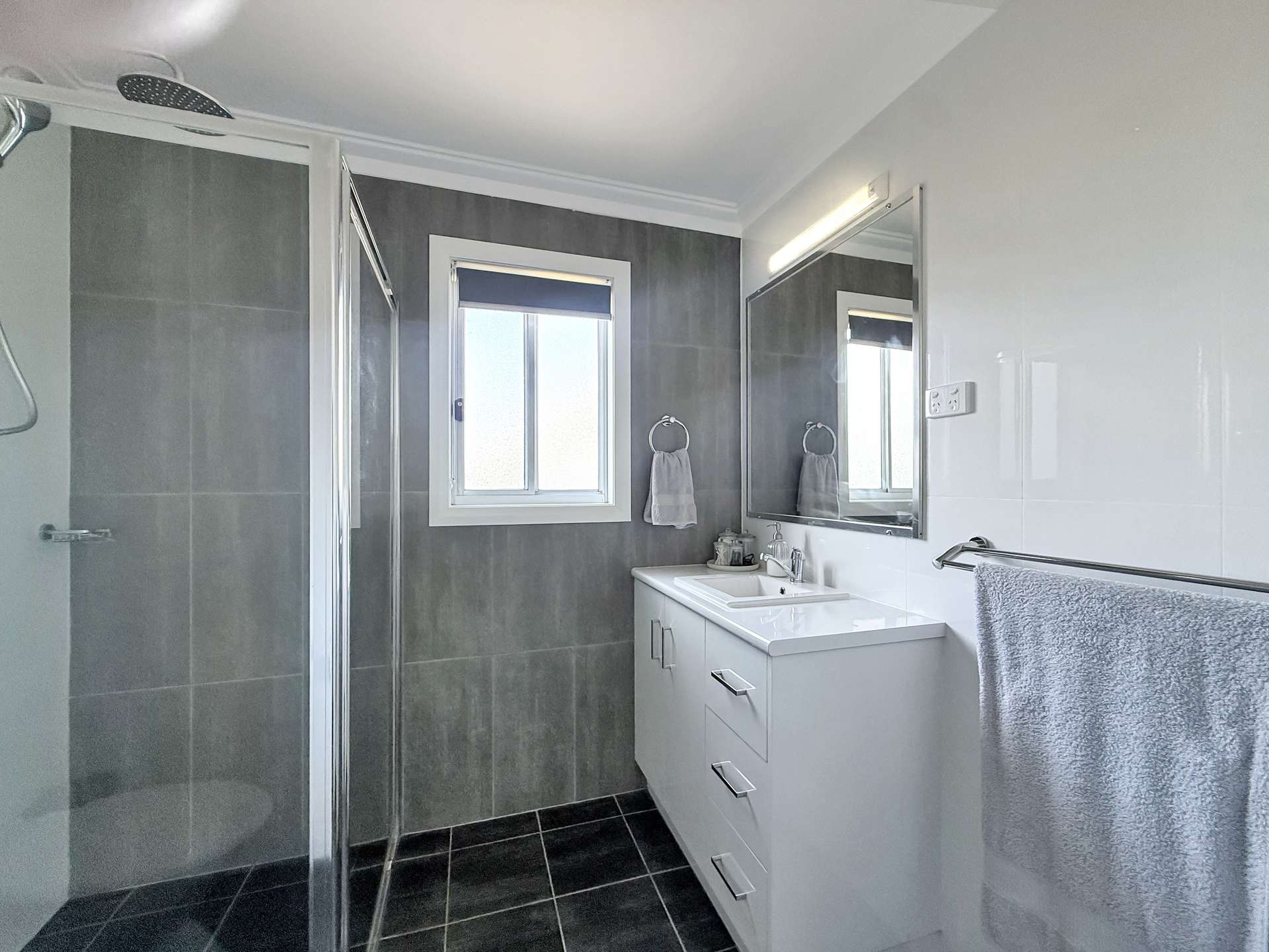 72 West Street, Grenfell For Sale by Farmbuy.com - image 10