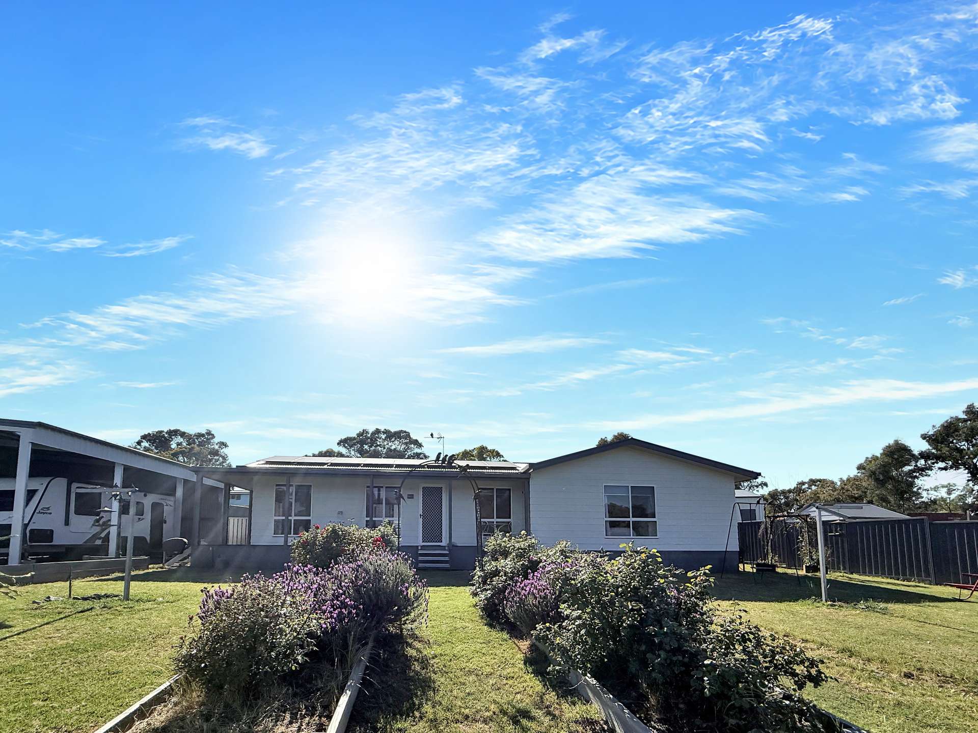 72 West Street, Grenfell For Sale by Farmbuy.com - image 2