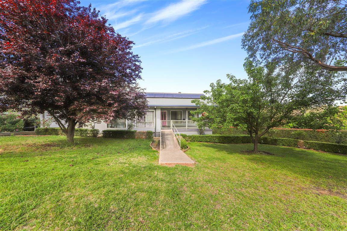8 Bundara Crescent, Tumut For Sale by Farmbuy.com - image 19