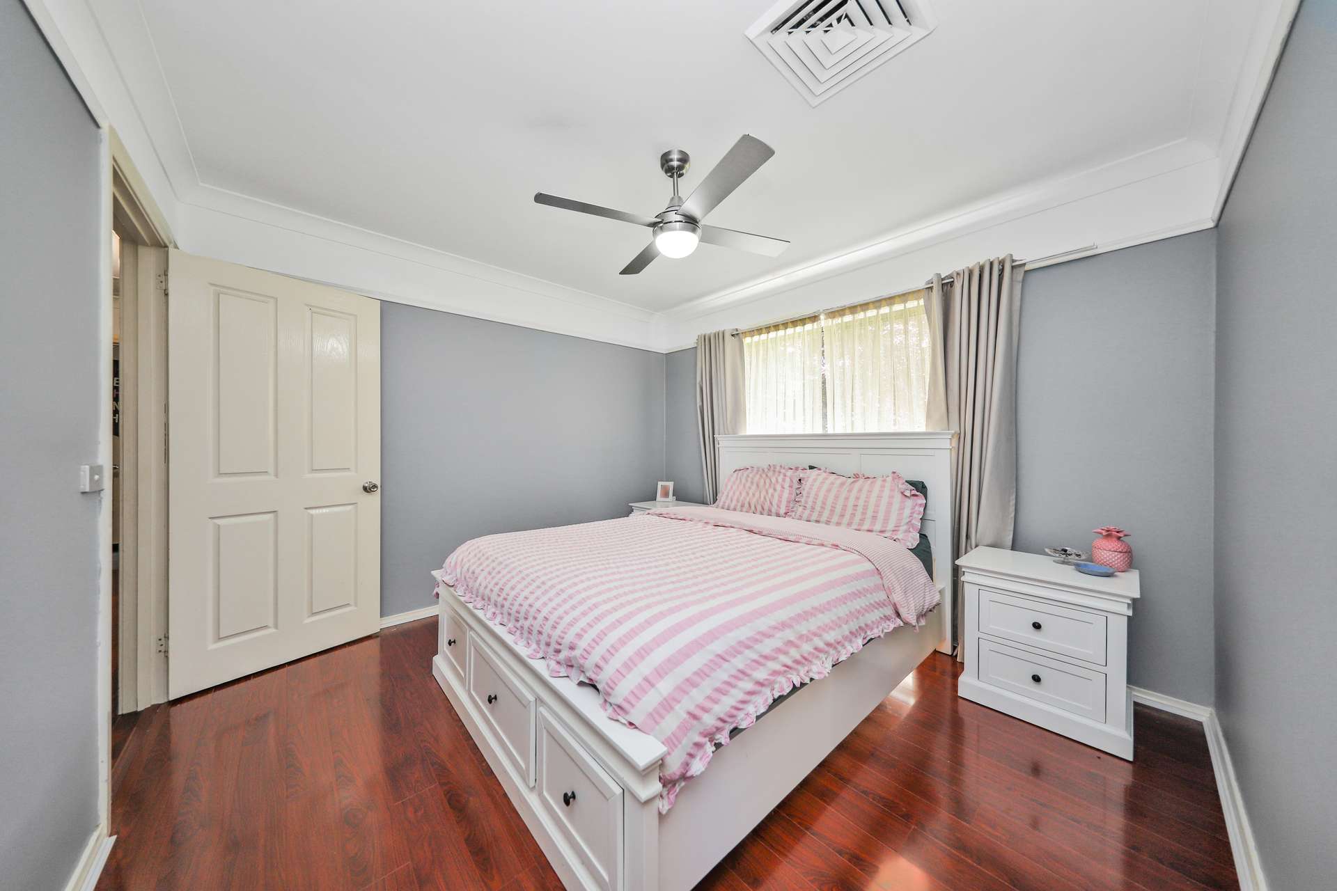 8 Bundara Crescent, Tumut For Sale by Farmbuy.com - image 9