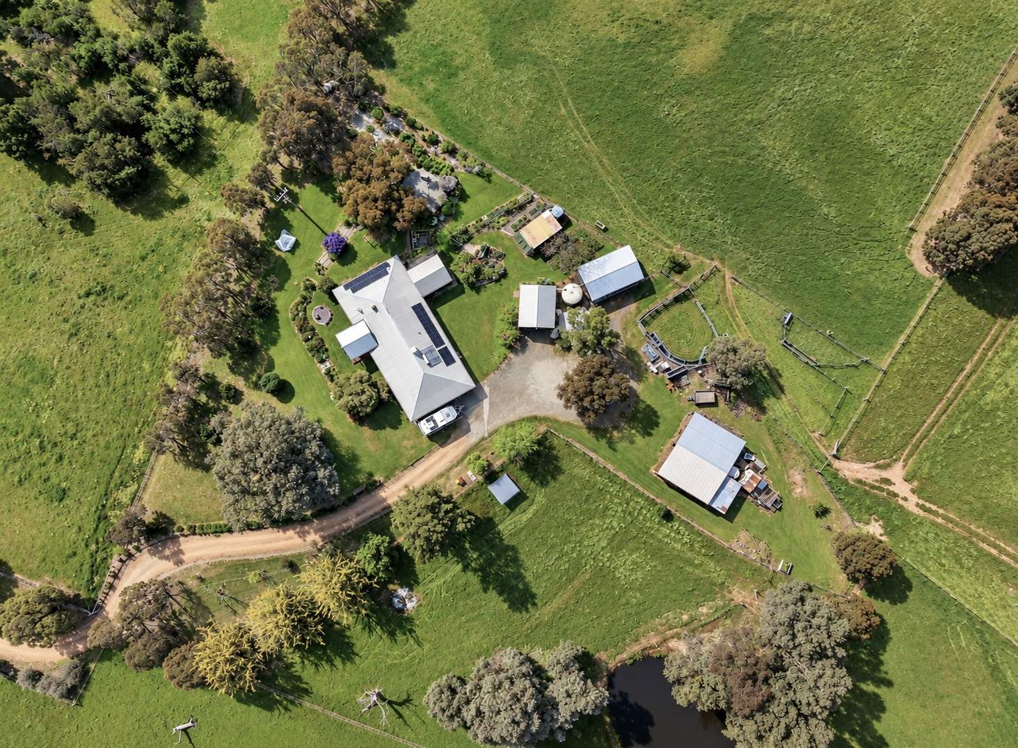 1511 Lake Road, Bethanga For Sale by Farmbuy.com - image 8