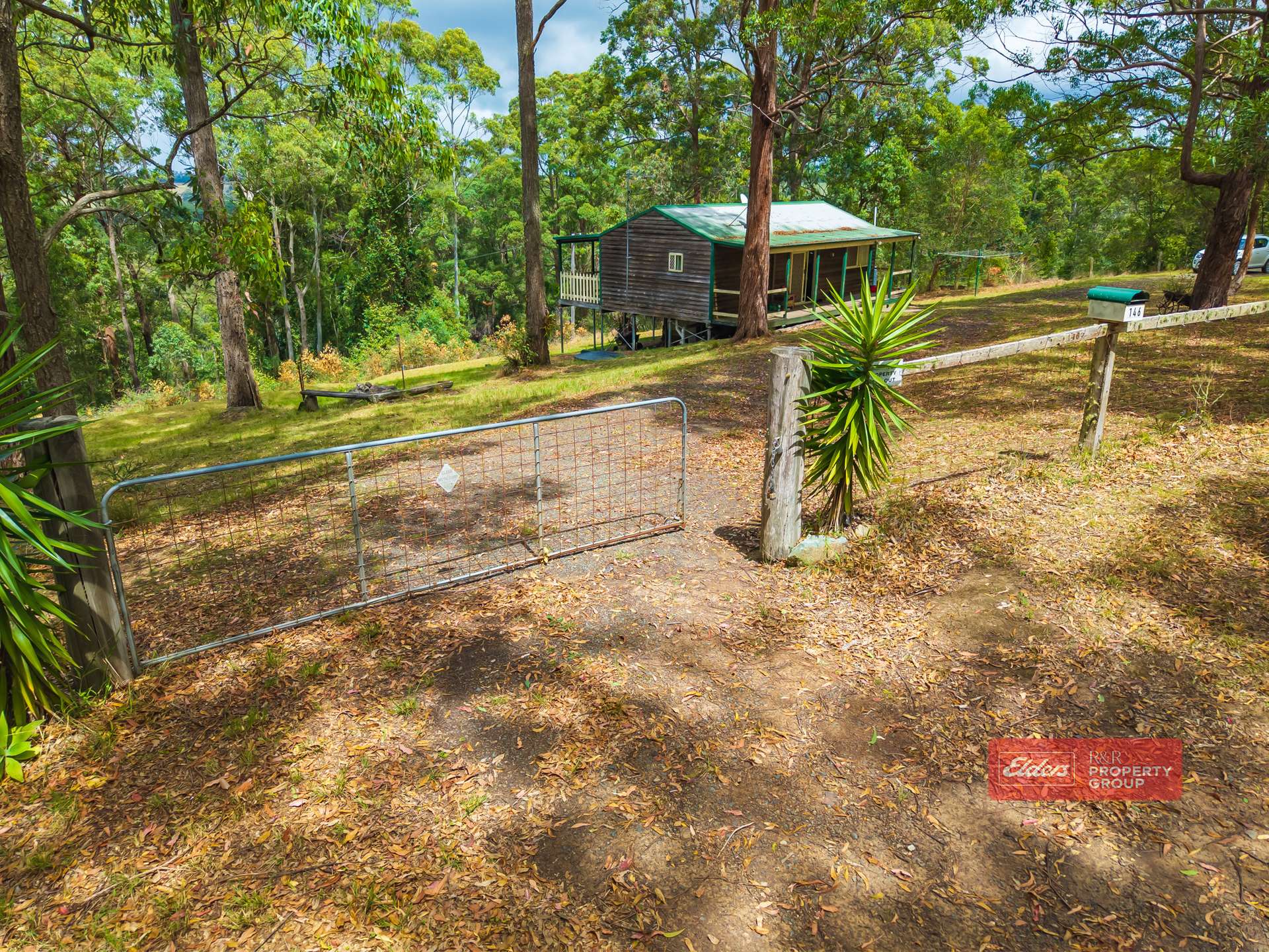 146 Ferny Creek Road, Wootton For Sale by Farmbuy.com - image 1