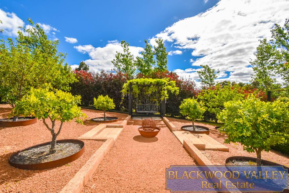 18 Little Basin Crest, Bridgetown For Sale by Farmbuy.com - image 31