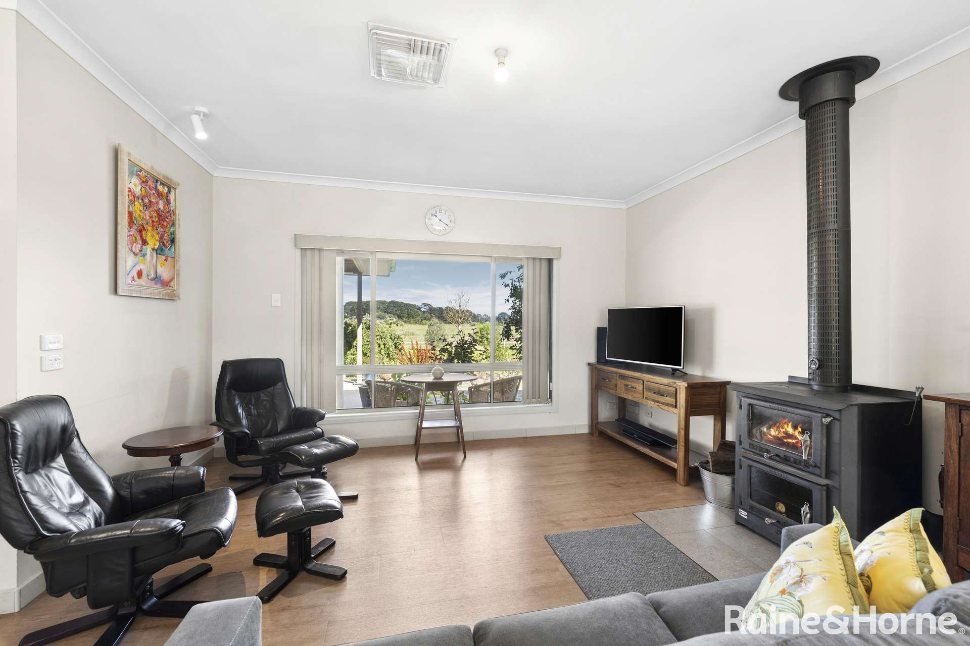 27 Davy Street, Malmsbury For Sale by Farmbuy.com - image 6