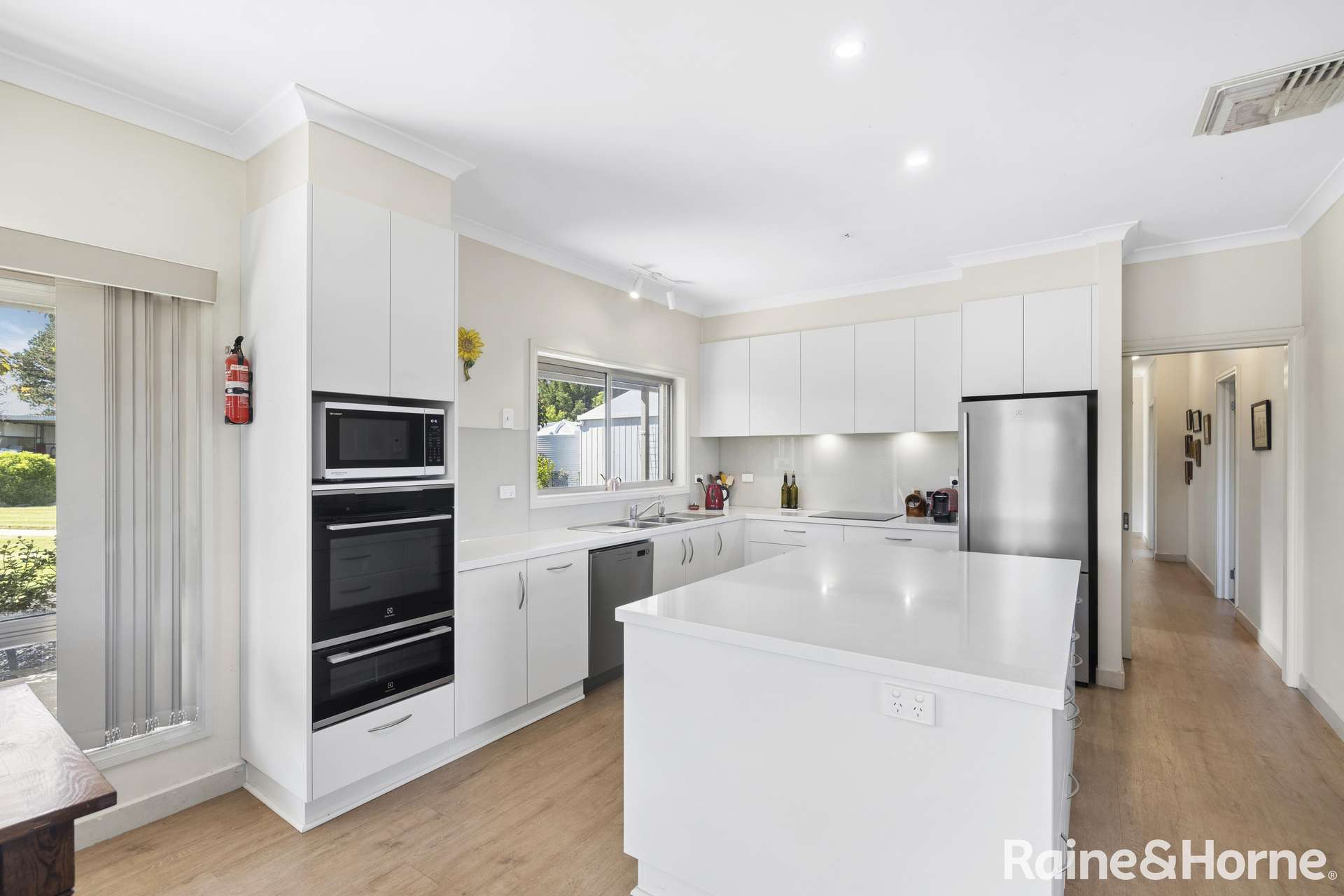 27 Davy Street, Malmsbury For Sale by Farmbuy.com - image 4