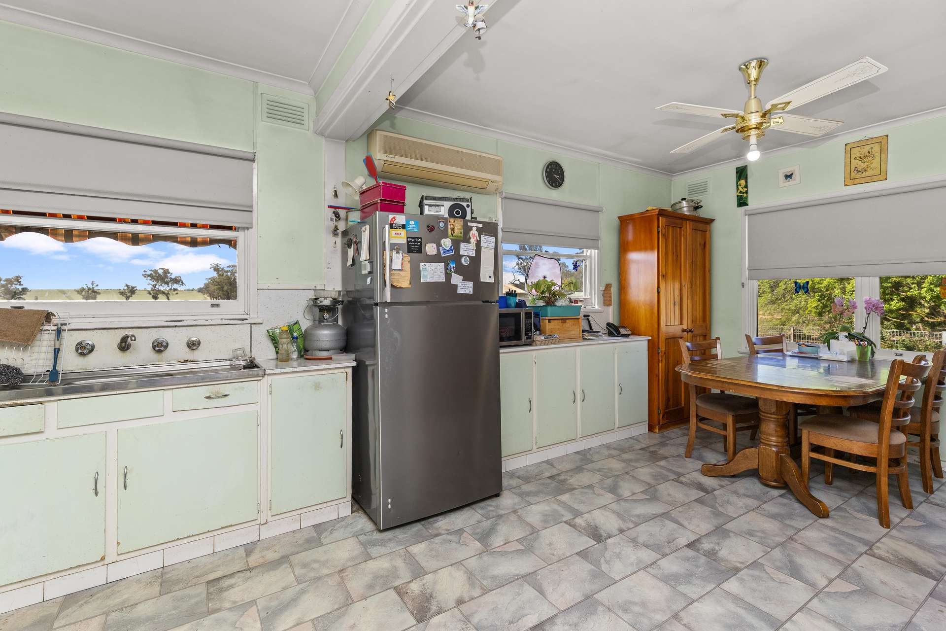 73 Pattersons Road, Wagga Wagga For Sale by Farmbuy.com - image 8