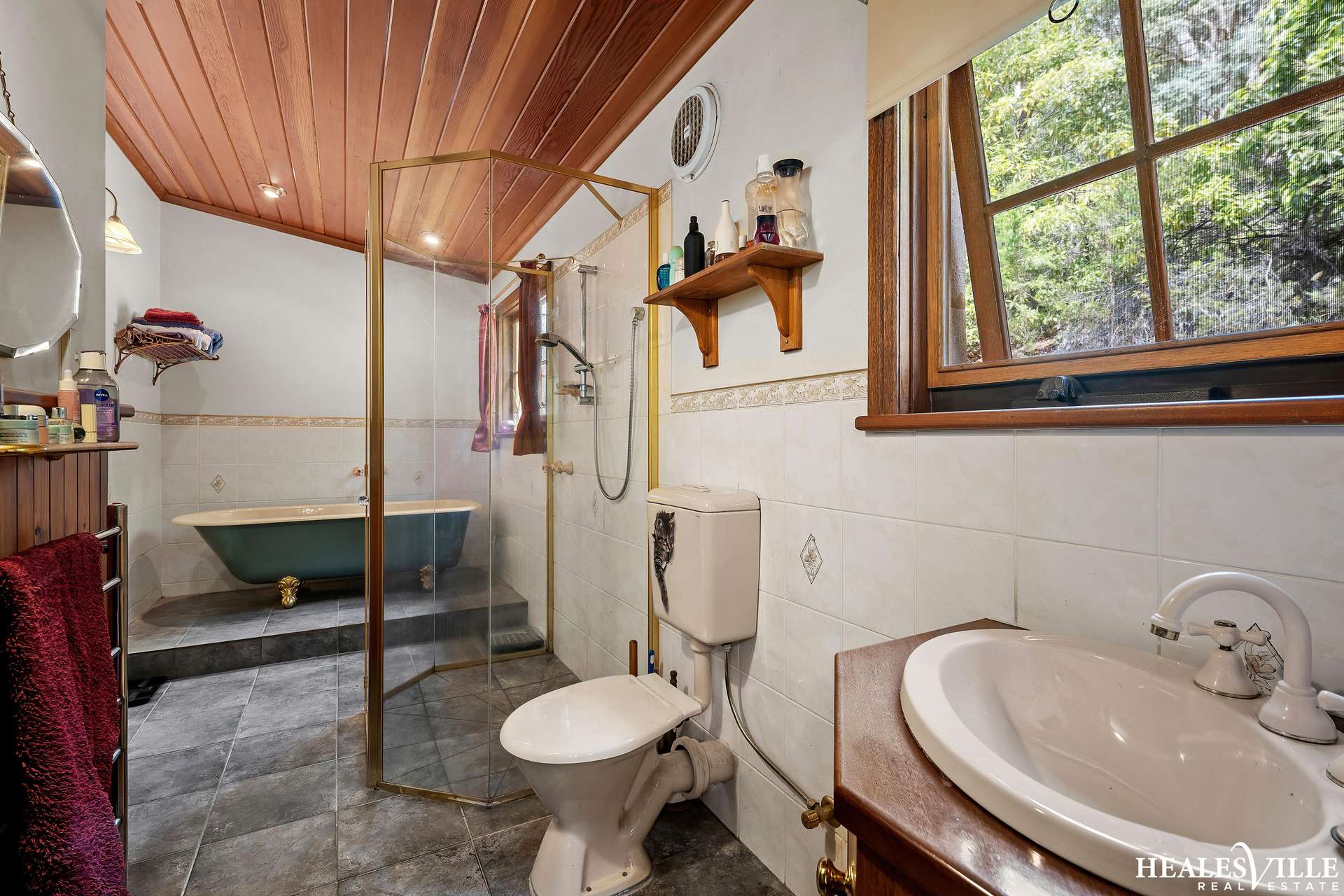 144 Mt Riddell Road, Healesville For Sale by Farmbuy.com - image 16
