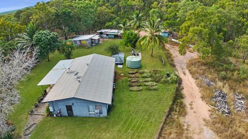 Farm For Sale - QLD - Cooktown - 4895 - YOUR RURAL ESCAPE AWAITS - 65 ACRES IN COOKTOWN! 
