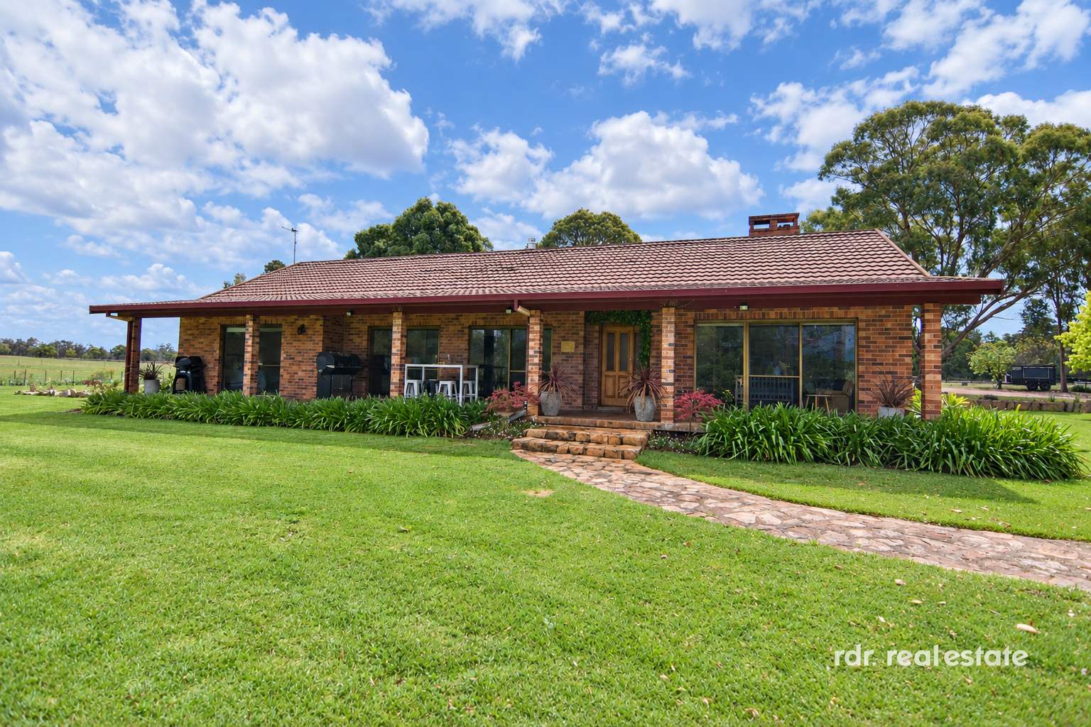 42 McNeils Road, Inverell For Sale by Farmbuy.com - image 1