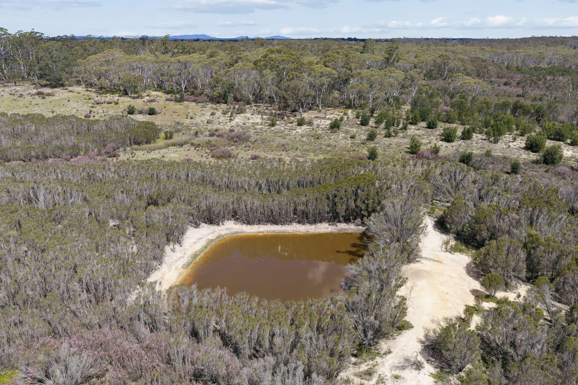 201 Sandy Point Road, Windellama For Sale by Farmbuy.com - image 5