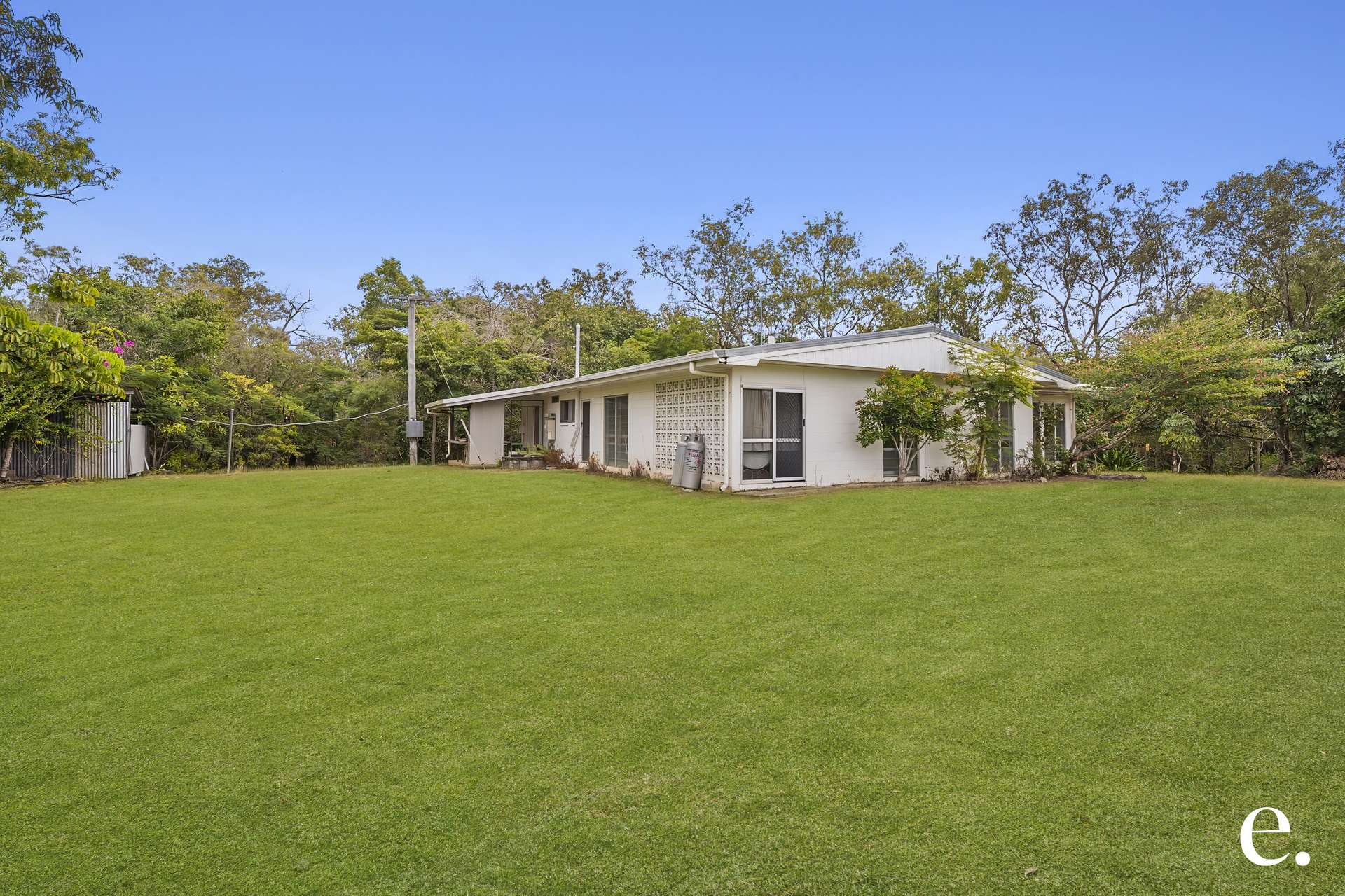 11 Kenneally Road, Mareeba For Sale by Farmbuy.com - image 10
