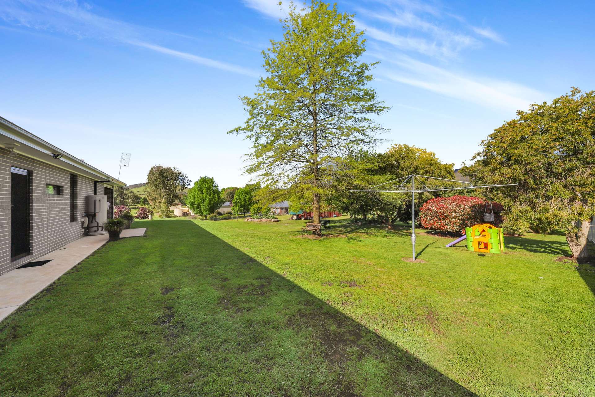 36 Cromwell Street, Adelong For Sale by Farmbuy.com - image 20