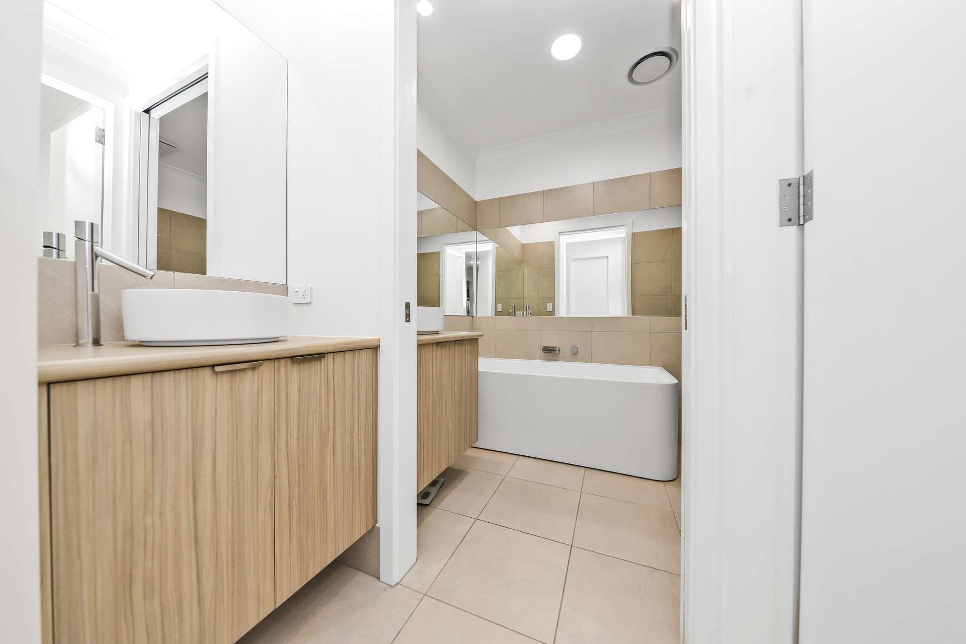 36 Cromwell Street, Adelong For Sale by Farmbuy.com - image 10