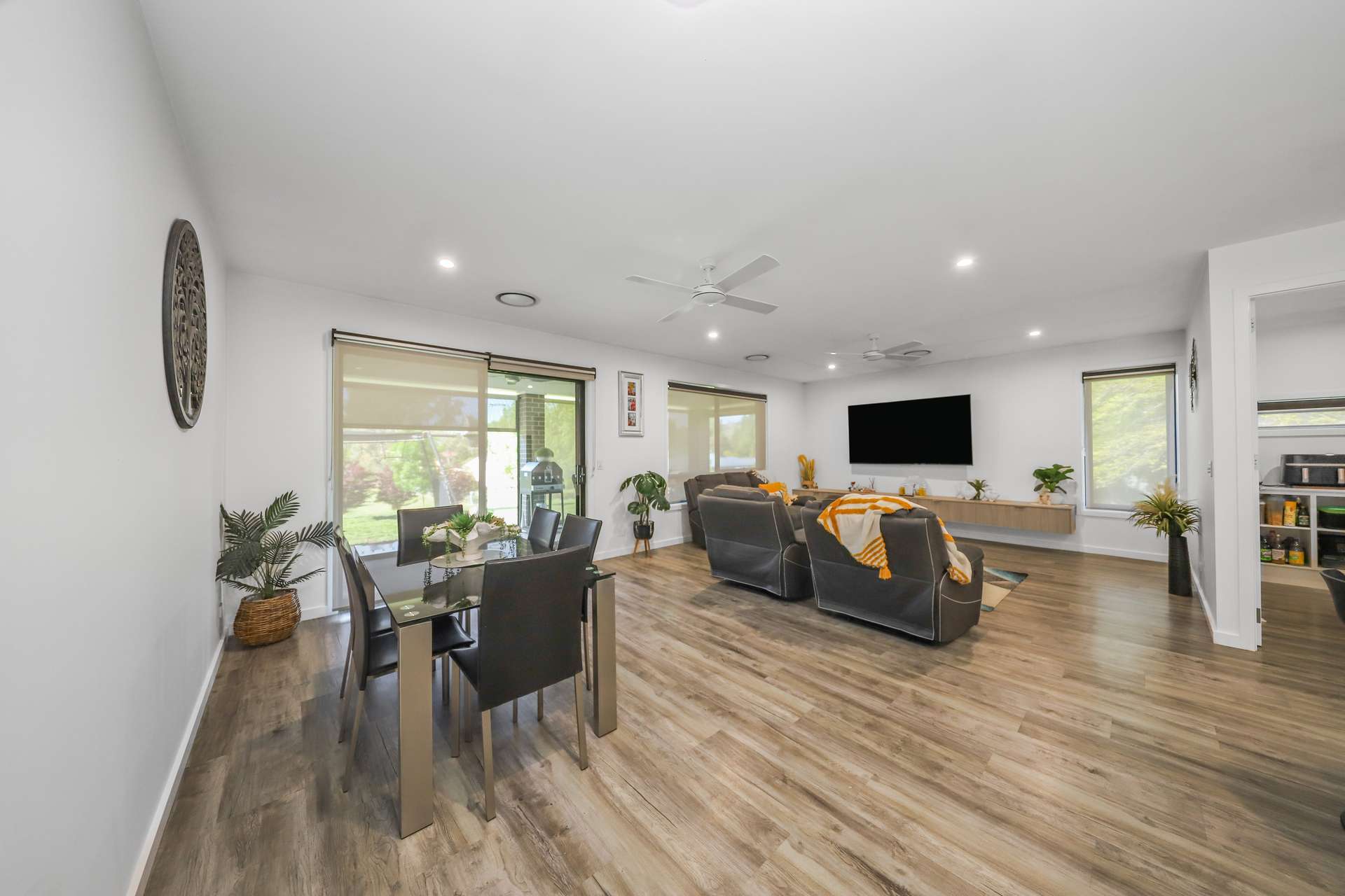 36 Cromwell Street, Adelong For Sale by Farmbuy.com - image 6