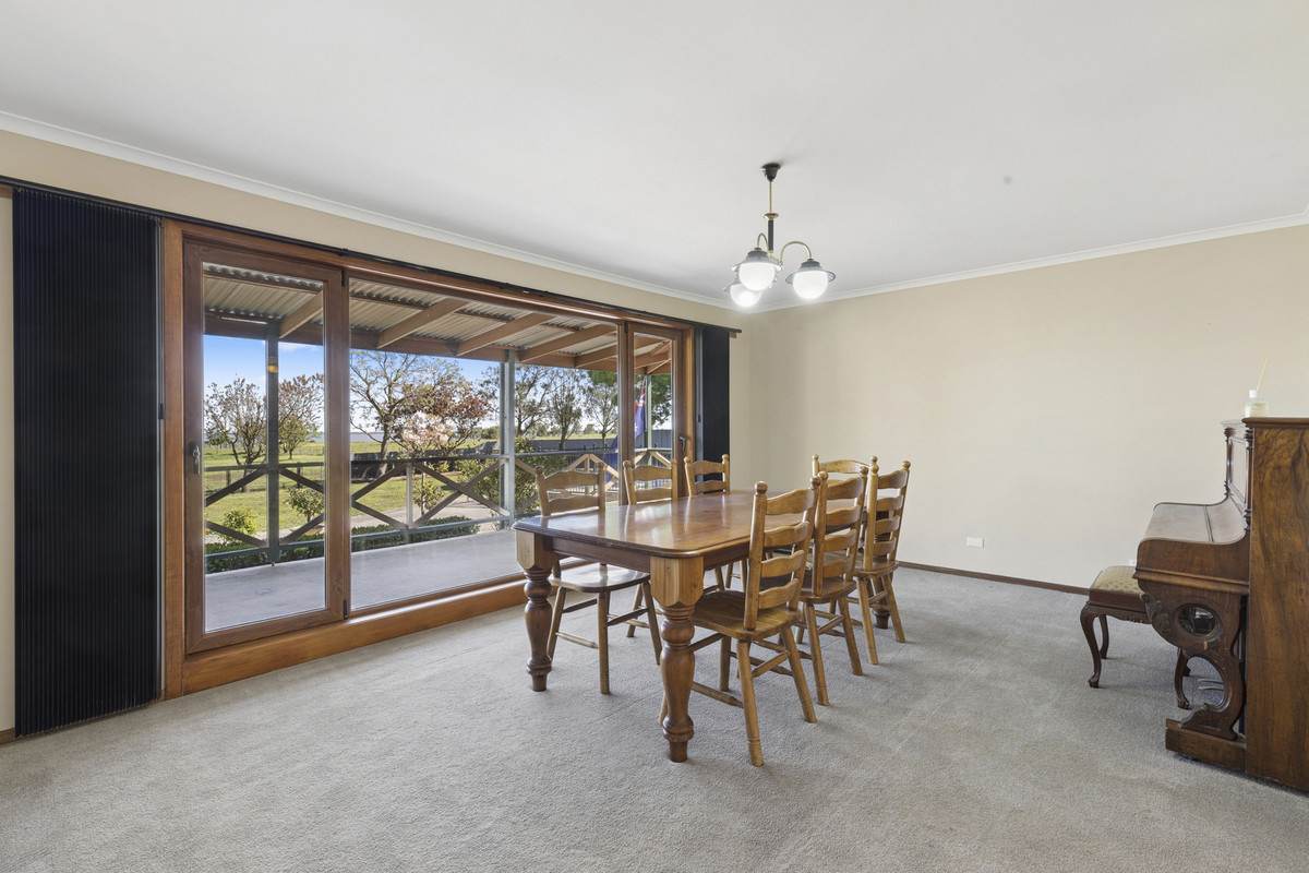 815 & 825 Nalangil Road, Corunnun For Sale by Farmbuy.com - image 10