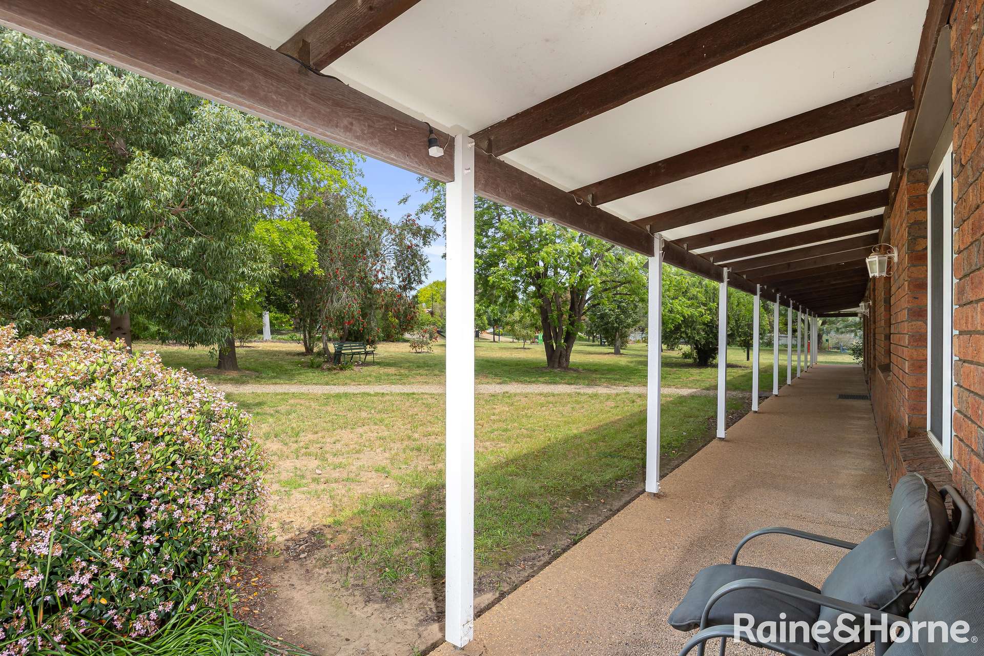 17 Maple Road, Lake Albert For Sale by Farmbuy.com - image 5