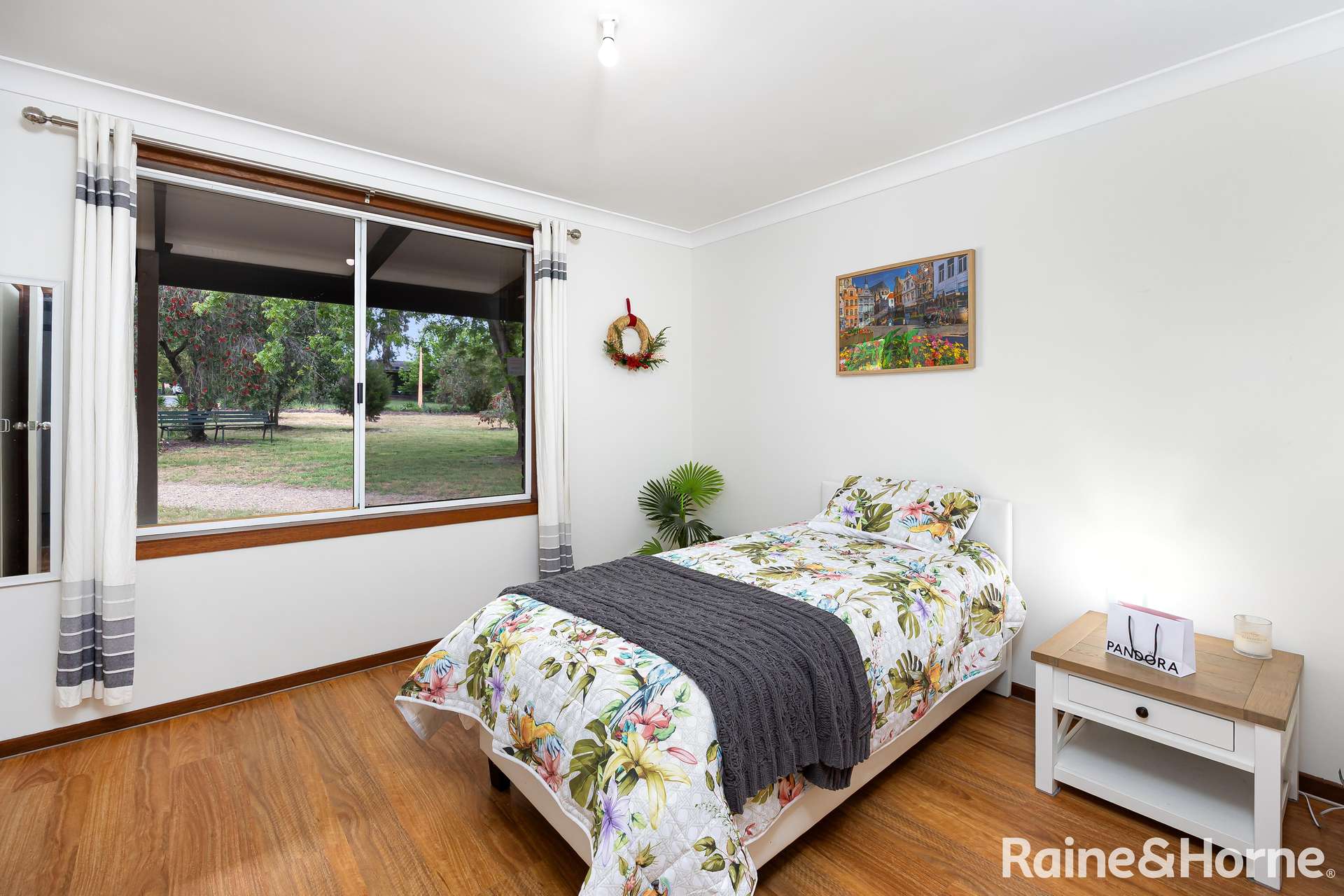 17 Maple Road, Lake Albert For Sale by Farmbuy.com - image 14