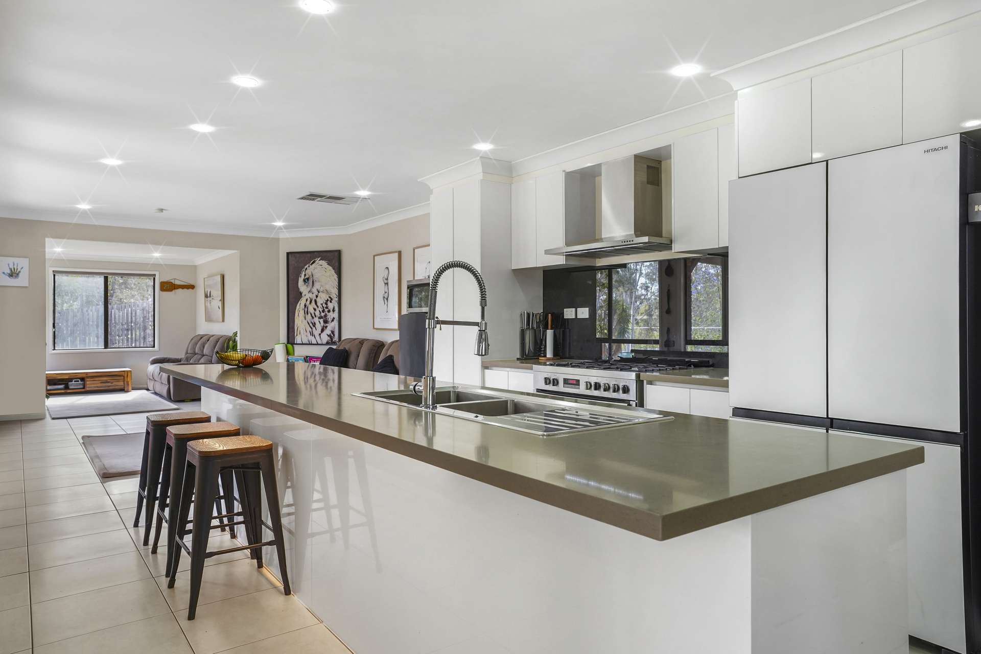 2741 Forest Hill Fernvale Road, Lowood For Sale by Farmbuy.com - image 8