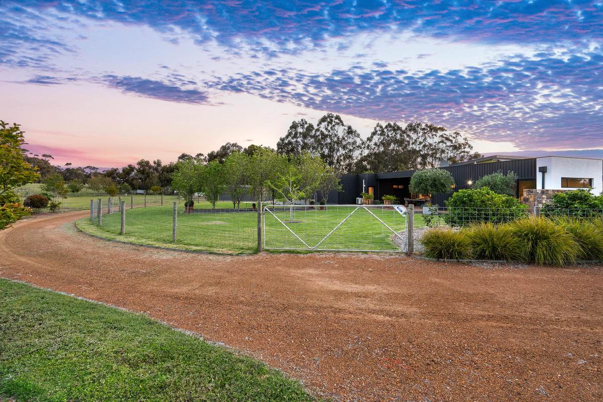 91 Freshwater Drive, Burnside For Sale by Farmbuy.com - image 25
