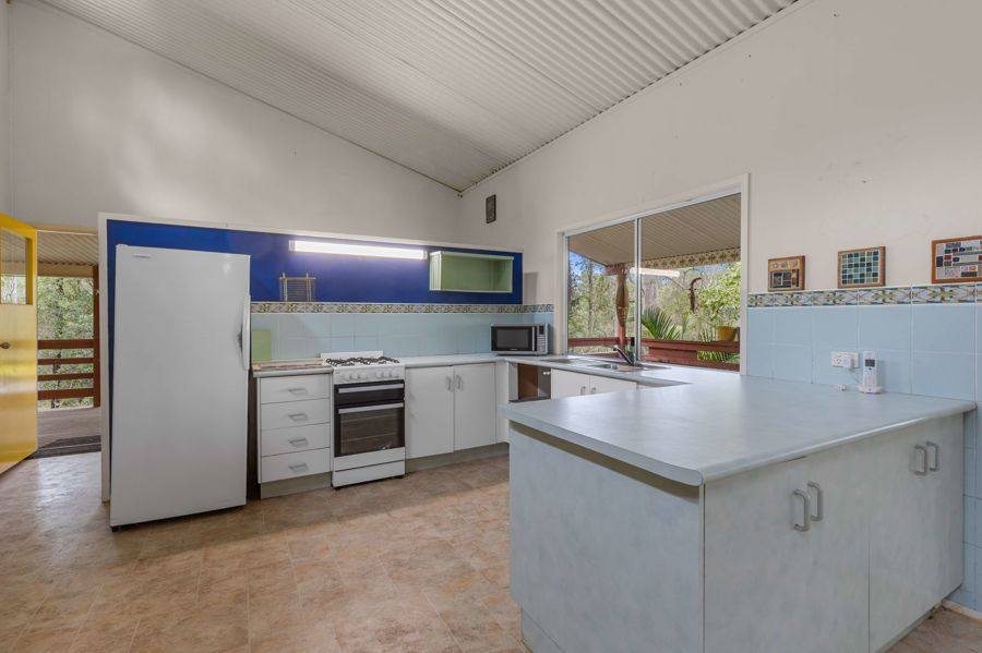 1 Horswood Road, Araluen For Sale by Farmbuy.com - image 5