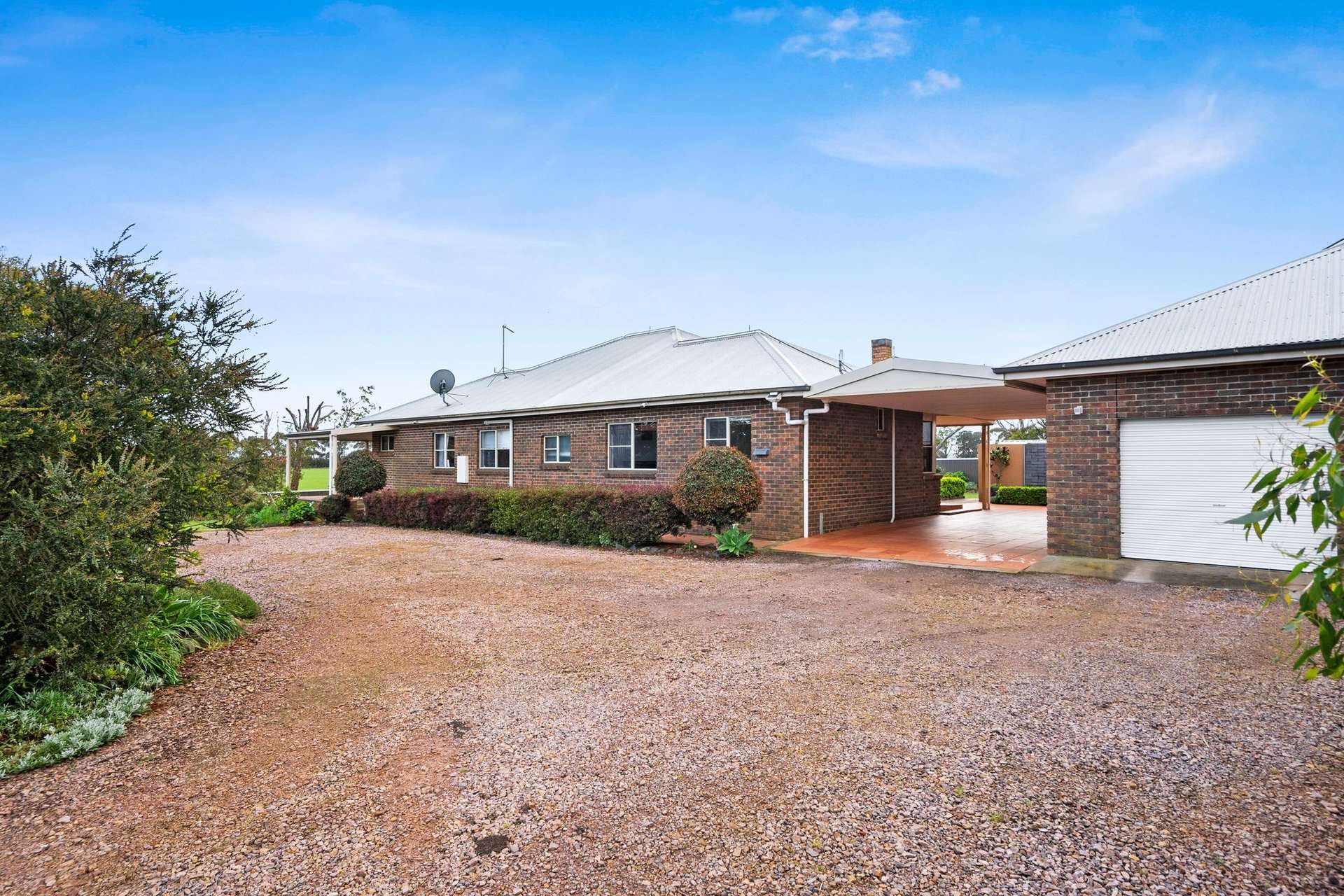 4006 Hopkins Highway, Mortlake For Sale by Farmbuy.com - image 14