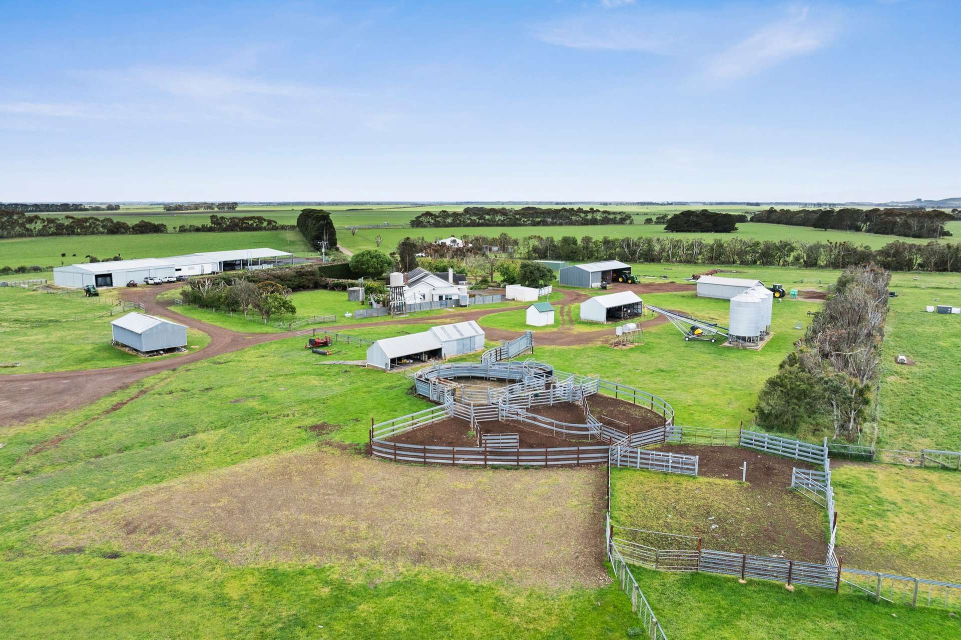 4006 Hopkins Highway, Mortlake For Sale by Farmbuy.com - image 15