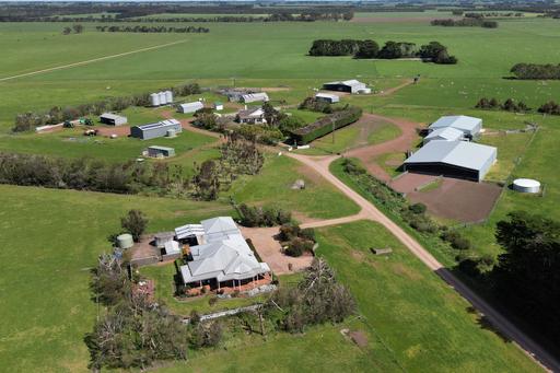 4006 Hopkins Highway, Mortlake VIC 3272