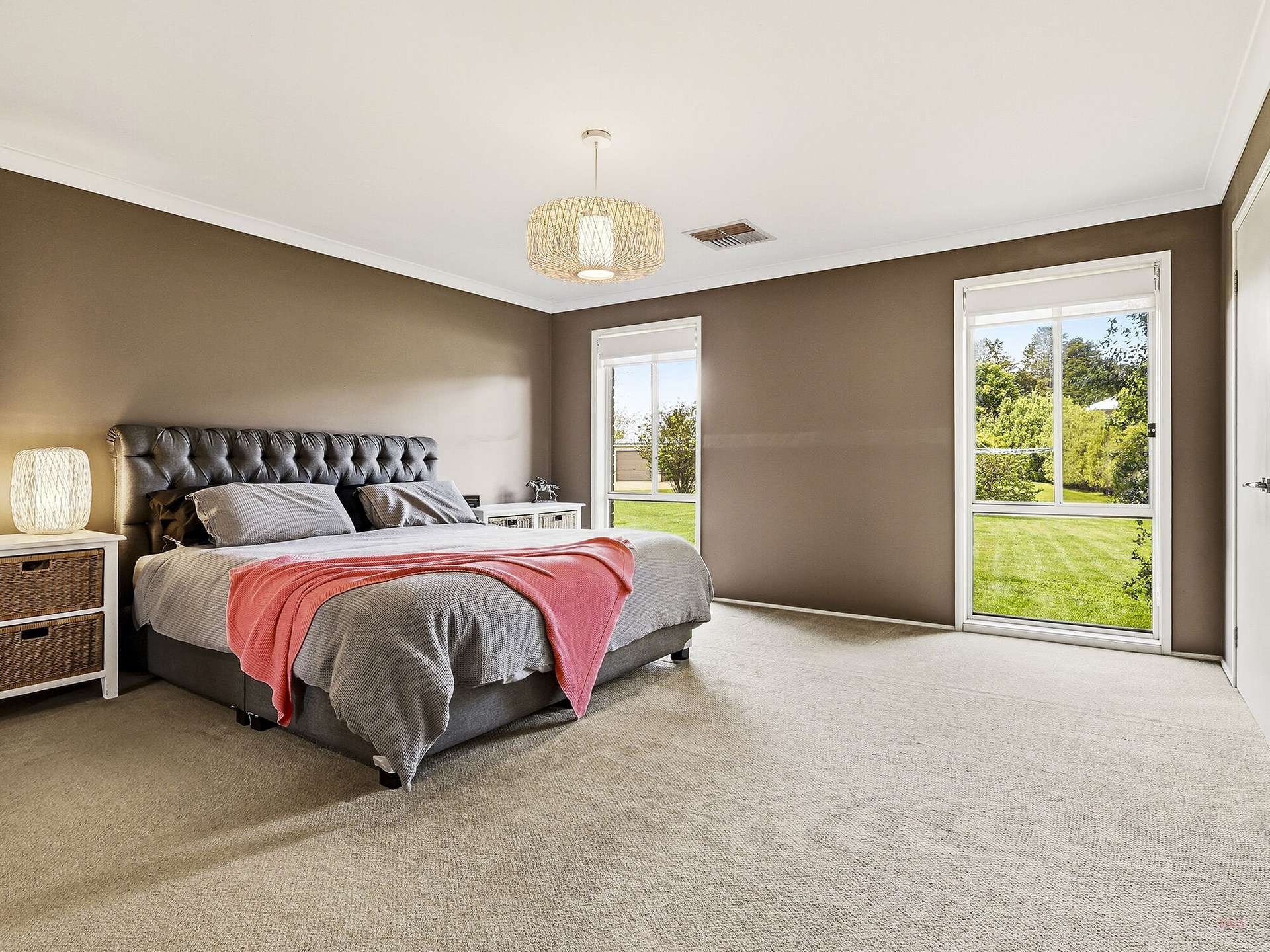 27 Woodside Drive, Moss Vale For Sale by Farmbuy.com - image 13