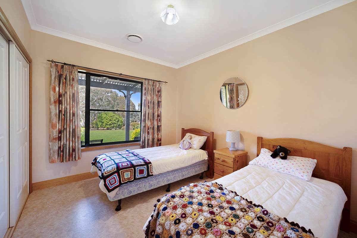 53 Leura Lane, Hamilton For Sale by Farmbuy.com - image 18