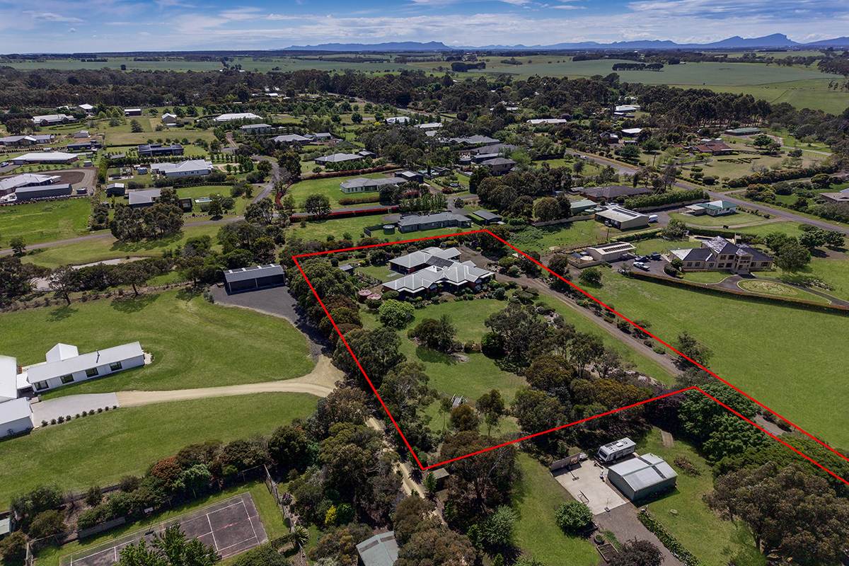53 Leura Lane, Hamilton For Sale by Farmbuy.com - image 25