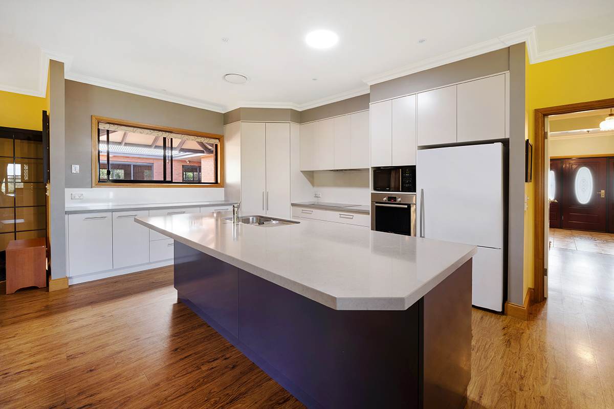 53 Leura Lane, Hamilton For Sale by Farmbuy.com - image 12